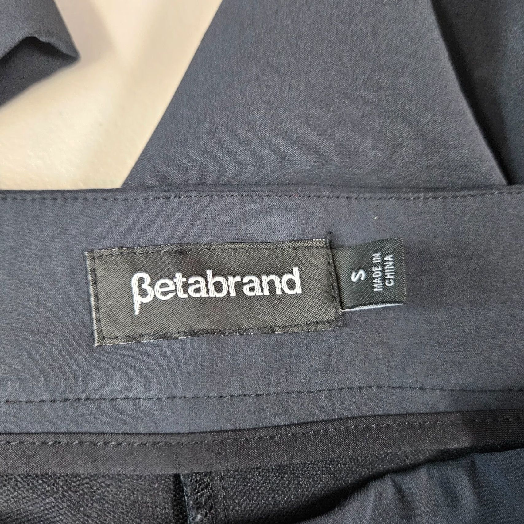 Vintage Betabrand Womens Travel Dress Pants Sz Small Solid Black Side Zip Mid Rise Pants Womens Black Travel Dress 90s? Size 28" / US 6 / IT 42 - 6 Thumbnail
