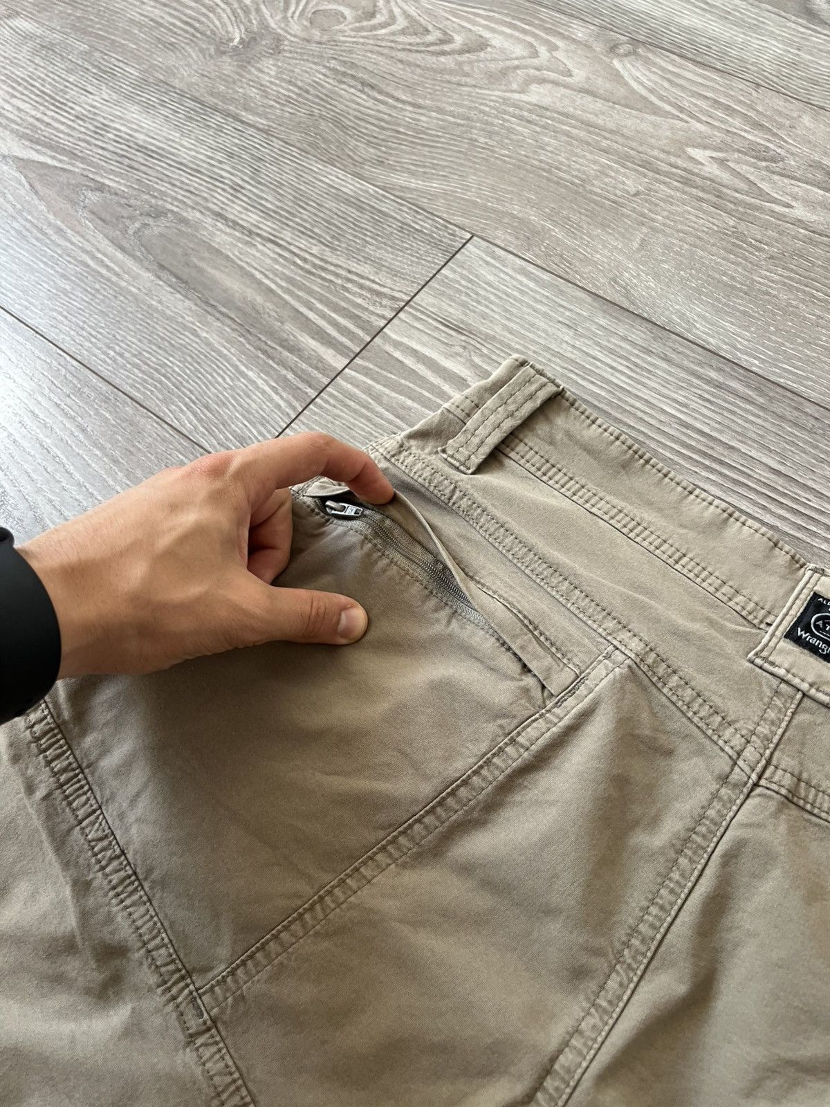 Wrangler Vintage Wrangler ATG All Terrain Gear Tactical ACG Shorts Size US 32 / EU 48 - 13 Thumbnail