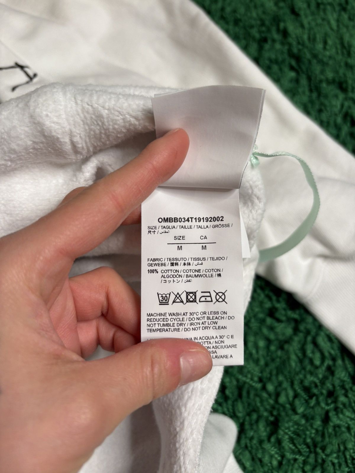 Off-White Off-White Avant-Garde Hoodie White Size Medium Size US M / EU 48-50 / 2 - 5 Thumbnail