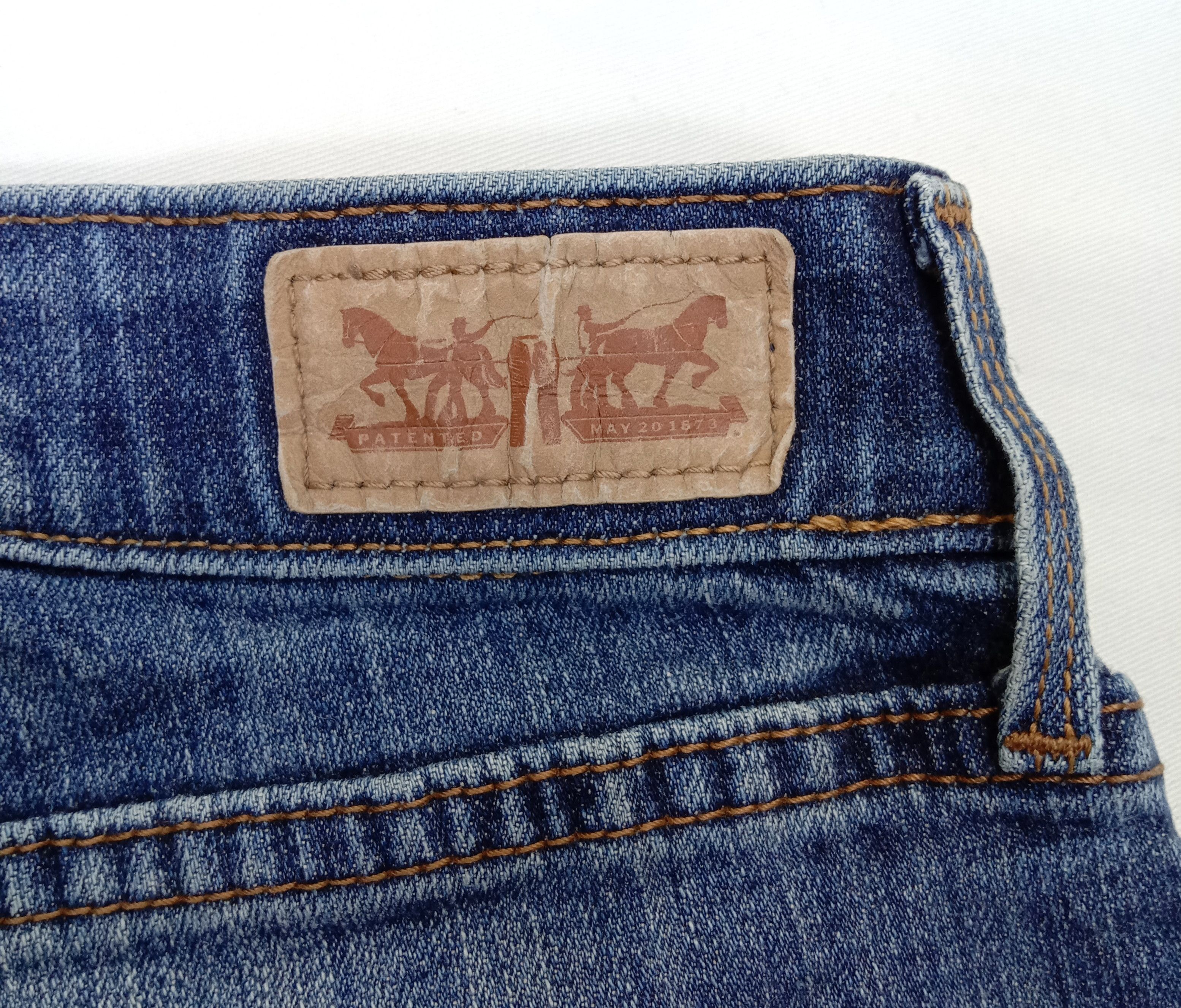 Levi's Vintage Levi's 525 Jeans Faded Blue Straight Leg Denim Size 33" - 14 Thumbnail