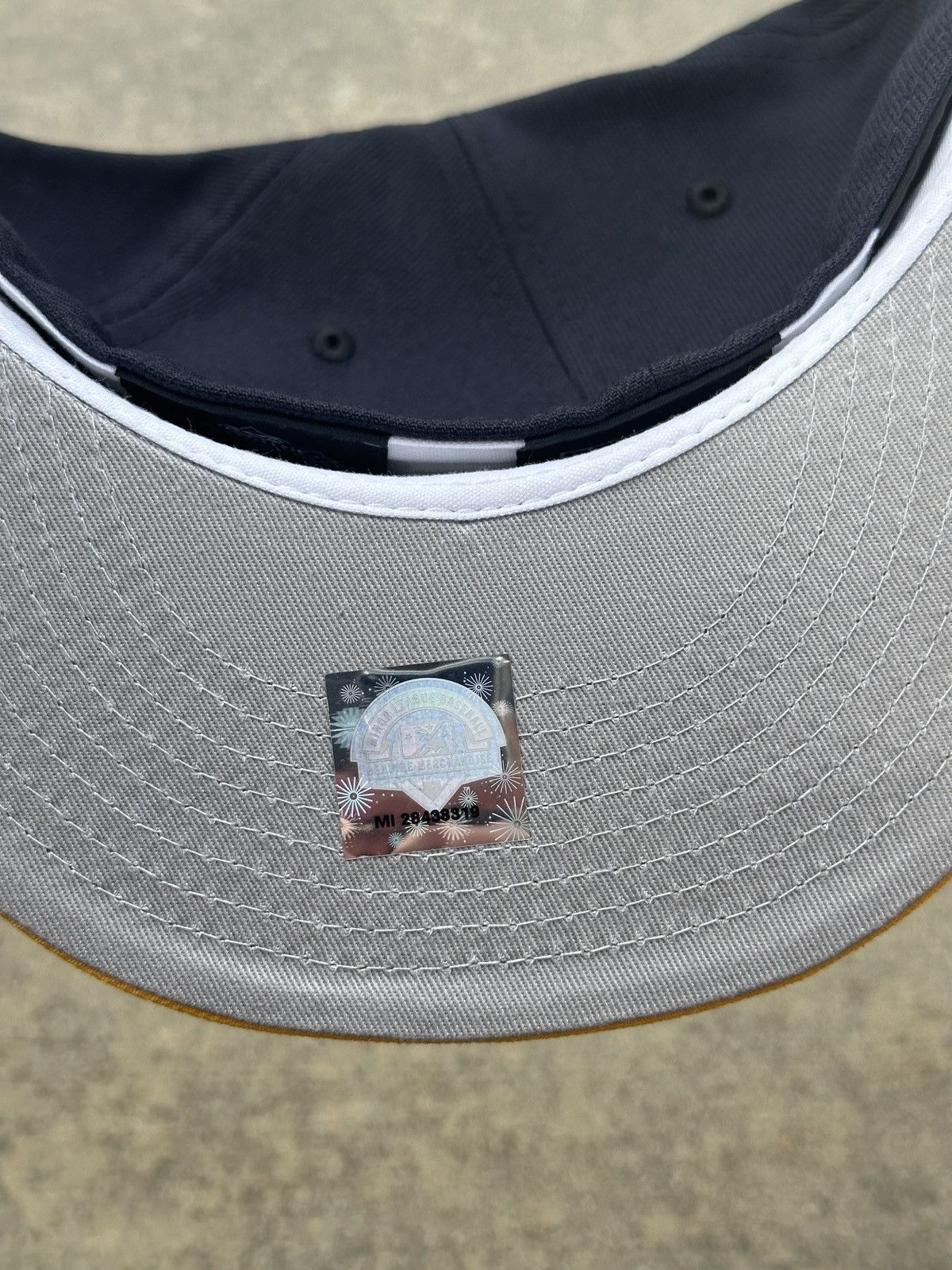 MLB × New Era Birmingham Barons Letterman Two Tone Fitted 7 1/4 MiLB Size ONE SIZE - 3 Thumbnail