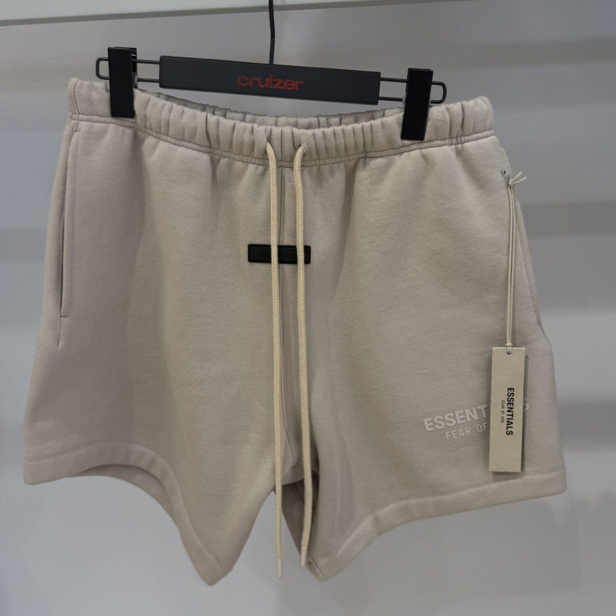 Fear of God Fear of God Essentials Sweatshort Silver Cloud Size US 30 / EU 46 - 1 Thumbnail