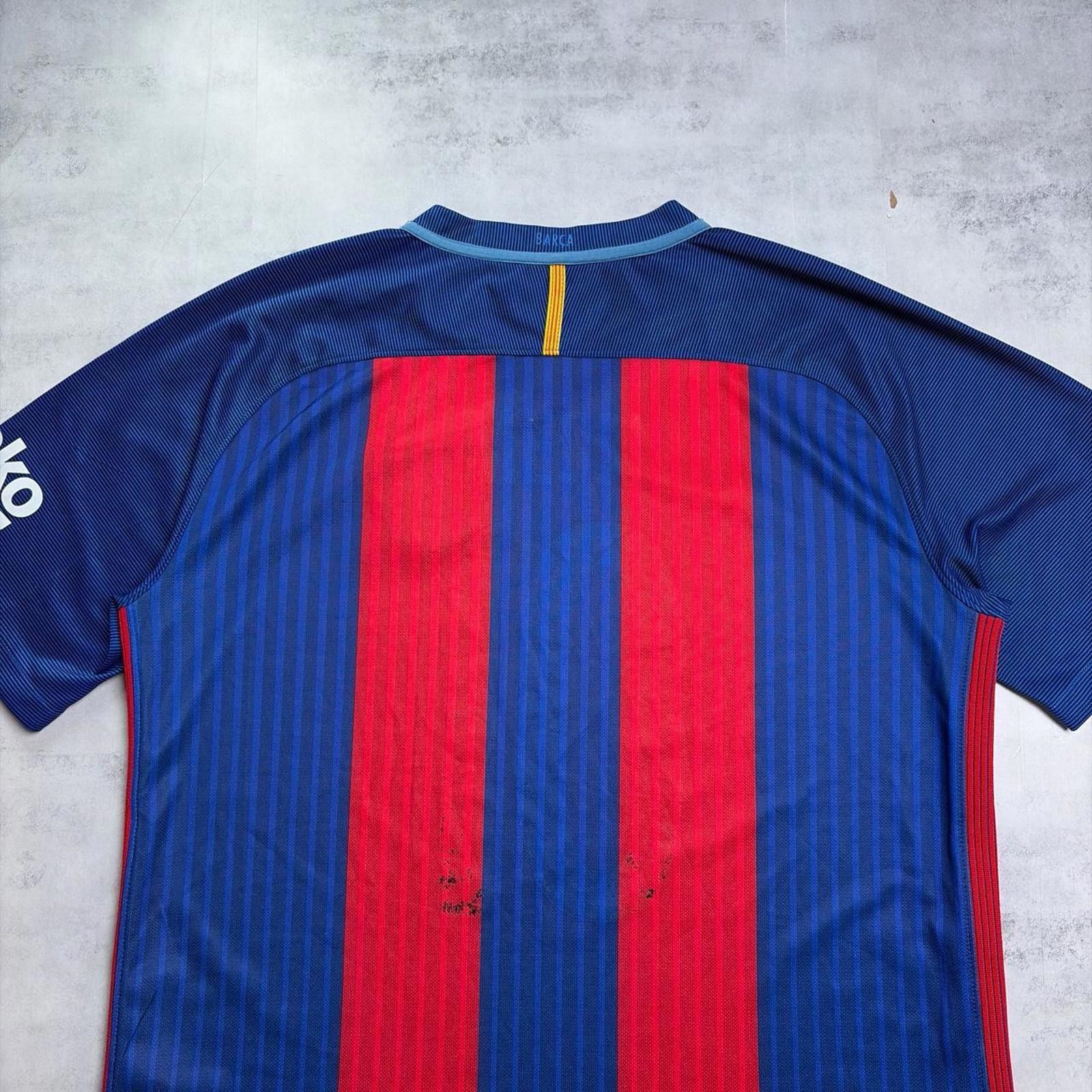 Nike Y2K Nike Barcelona FC 2016/17 Home La Liga Soccer Jersey Size US XL / EU 56 / 4 - 8 Thumbnail