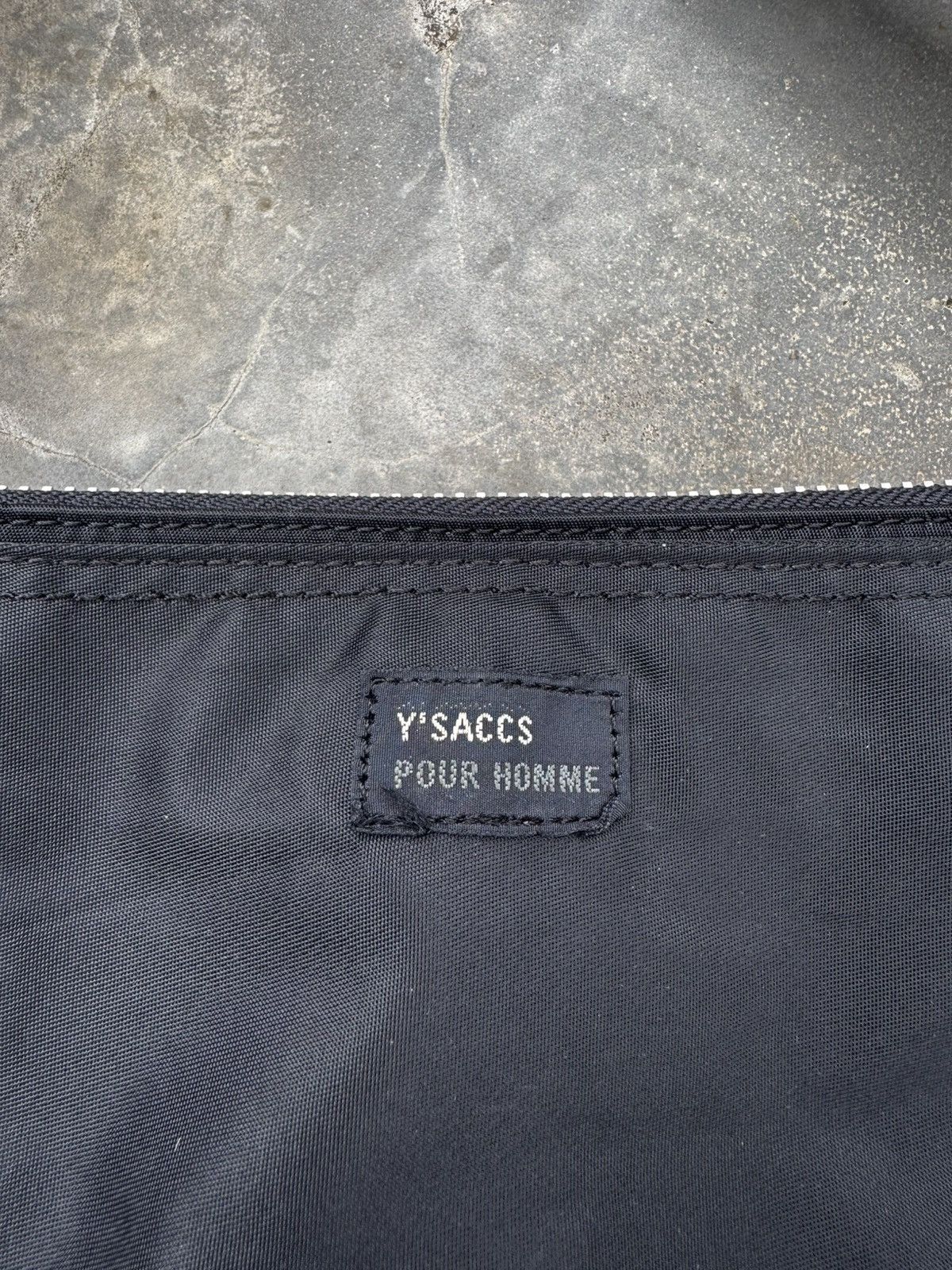 Yohji Yamamoto Y’SACCS by Yohji Yamamoto Leather Shoulder Tote Bag Size ONE SIZE - 3 Thumbnail