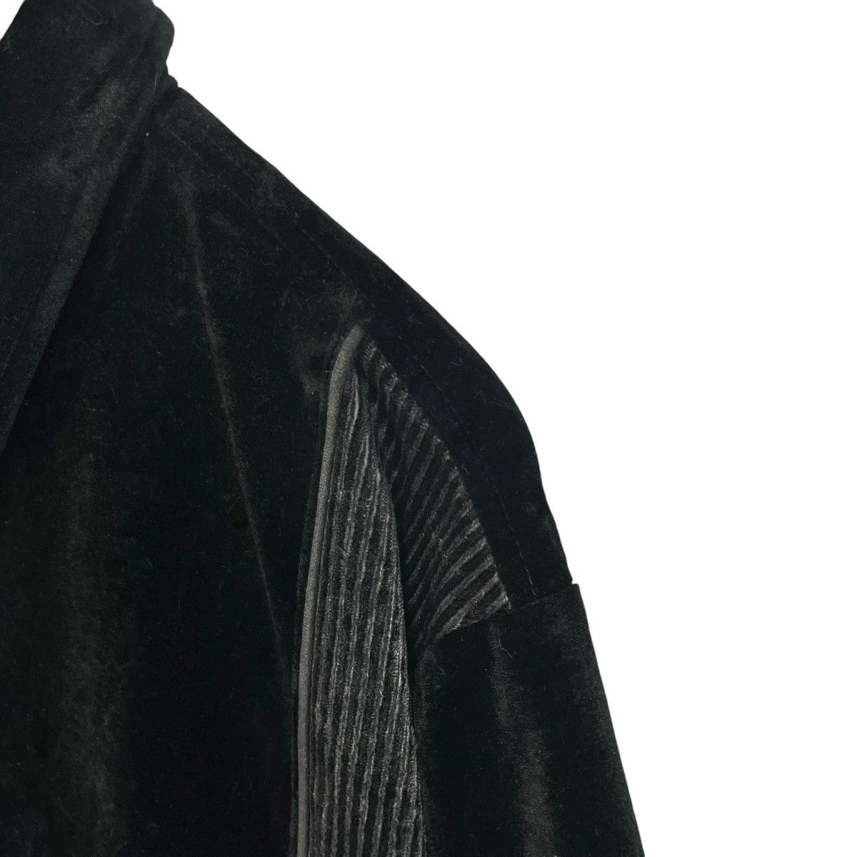 Japanese Brand Vintage Sing Target Japanese Brand Suede Black Jacket Size US M / EU 48-50 / 2 - 9 Thumbnail