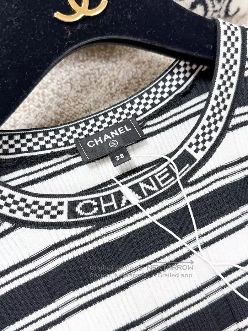 Chanel Chanel Striped neckline letter logo round neck knitted sho Size XS / US 0-2 / IT 36-38 - 5 Thumbnail