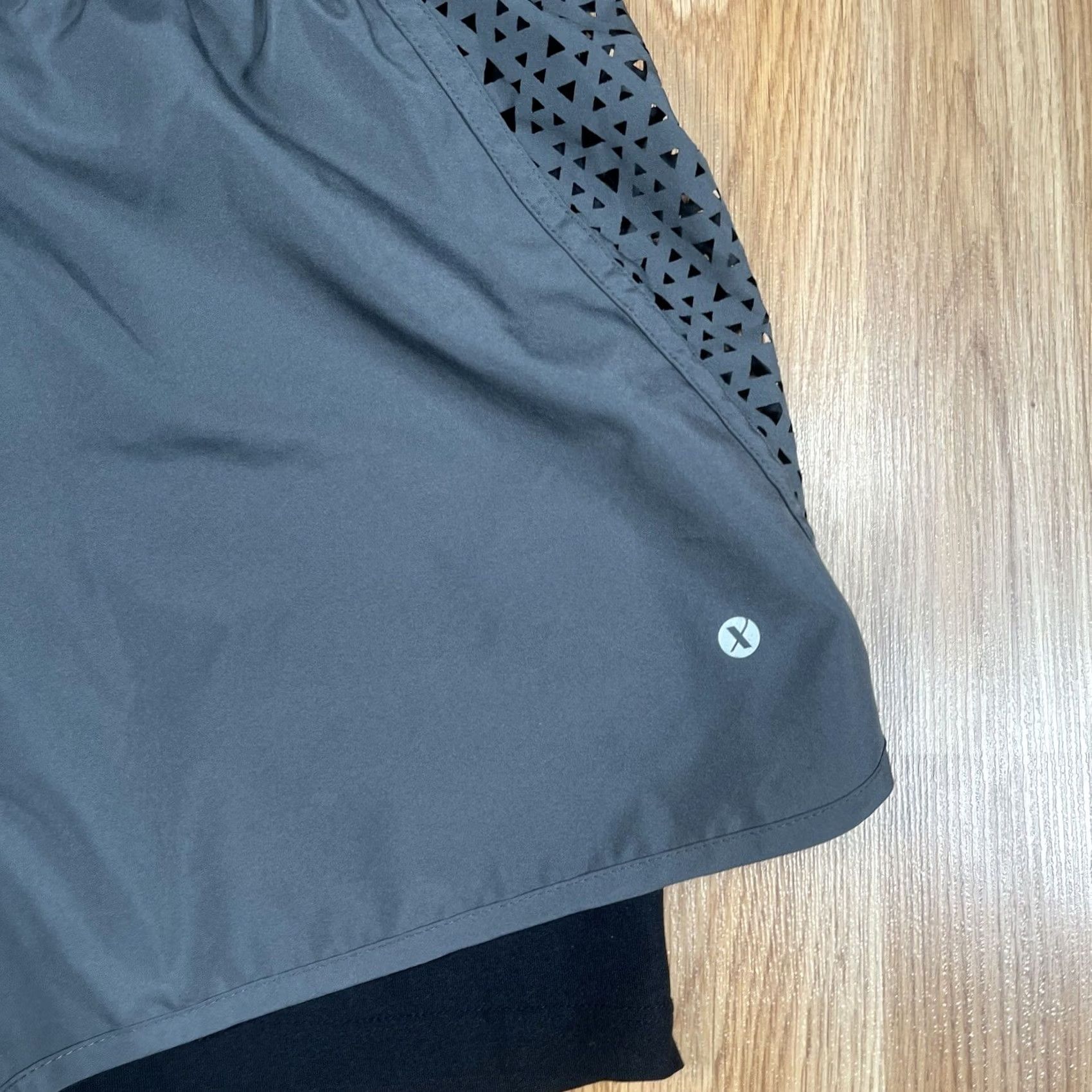 Vintage Xersion Shorts Womens Extra Latge Athletic Running Cross Training Stretch Gray Size 40" / US 18 - 3 Thumbnail