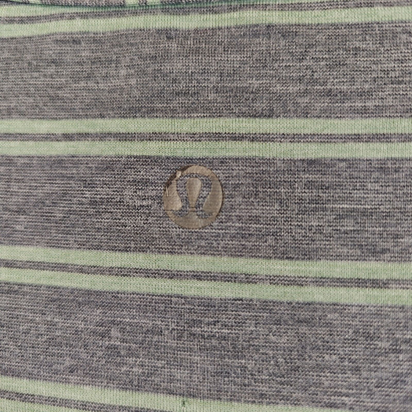 Lululemon Lululemon T.H.E. Tank sz L Size US L / EU 52-54 / 3 - 6 Thumbnail