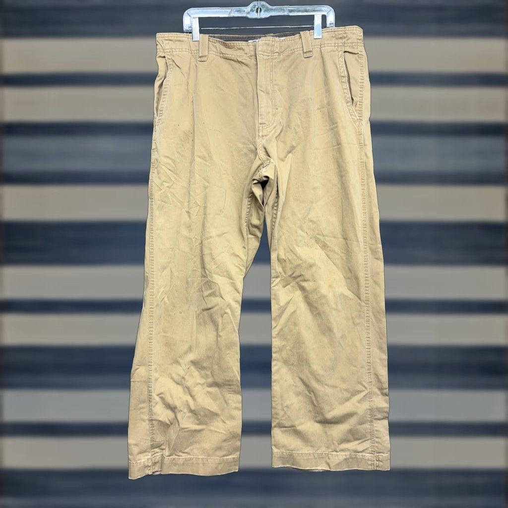 Gap VINTAGE Gap Khakis Pants Mens 38x30 Beige Clear Workwear Bootcut Relaxed Canvas 100% Cotton Front Pockets Zip Mens Size US 38 / EU 54 - 1 Thumbnail
