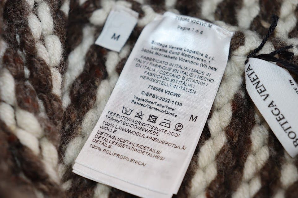 Bottega Veneta o1rshd1 Q:2/ Size: M /Dup / Beanie Cap / Hat HW Zig Zag Wool Size ONE SIZE - 9 Thumbnail