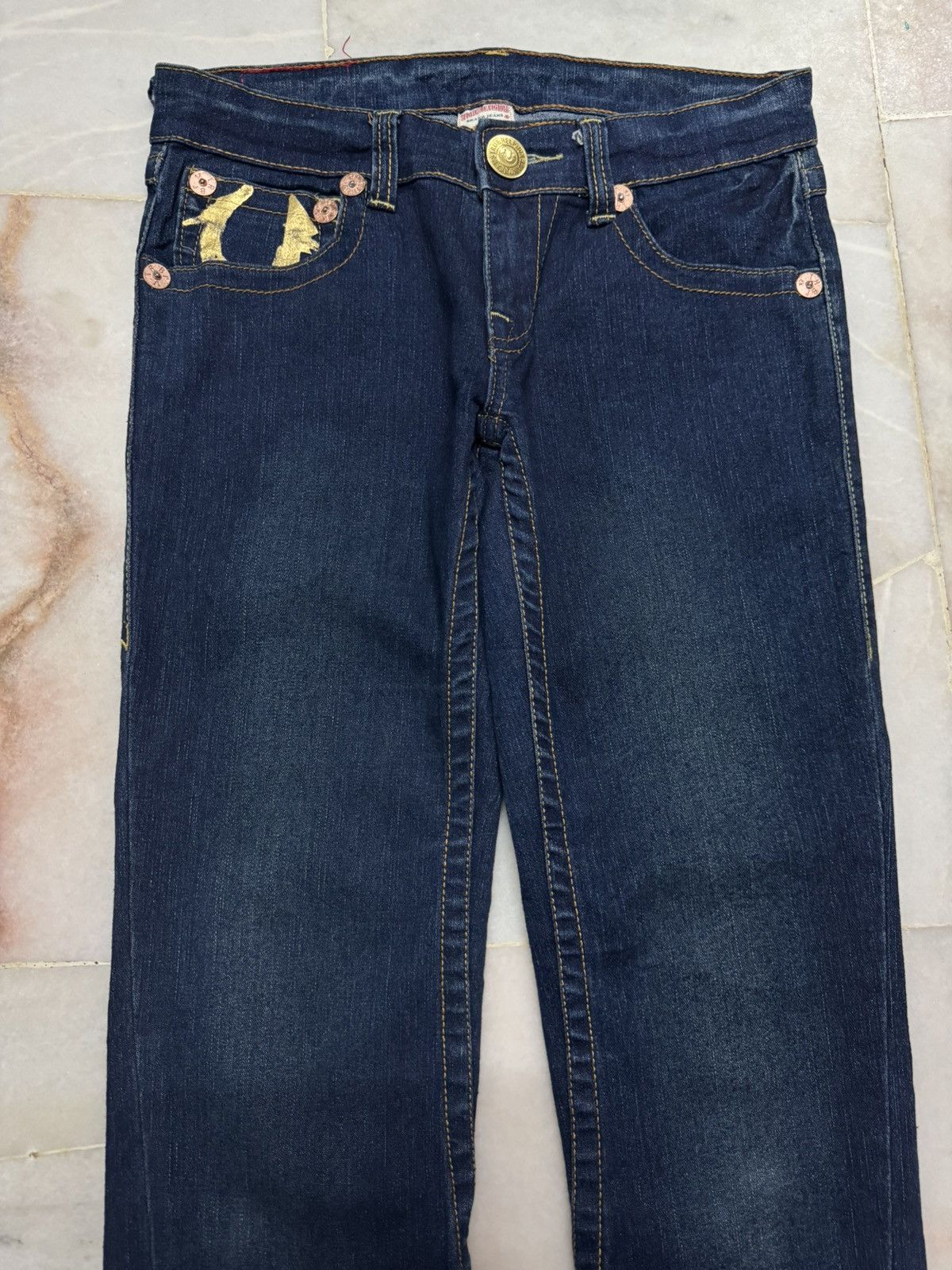 True Religion 💥RARE💥TRUE RELIGION INDIGO FLARE TWIST LEG GOLD LOGO RARE Size US 28 / EU 44 - 4 Thumbnail