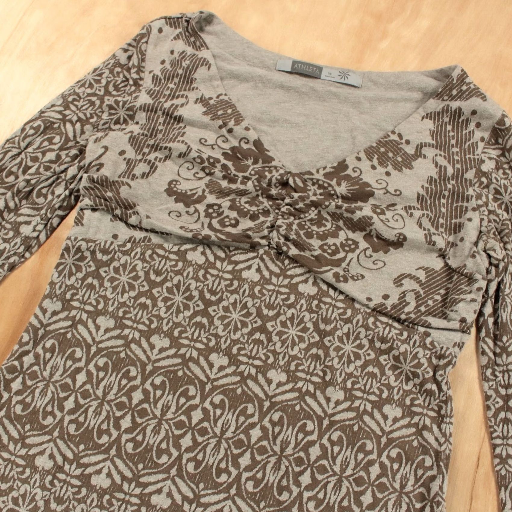 Athleta ATHLETA V-Neck Long Sleeve Batik Print Jersey Fit & Flare Midi Dress XS Women Multicolor 90s Bohemian Upright Style Size XS / US 0-2 / IT 36-38 - 2 Thumbnail