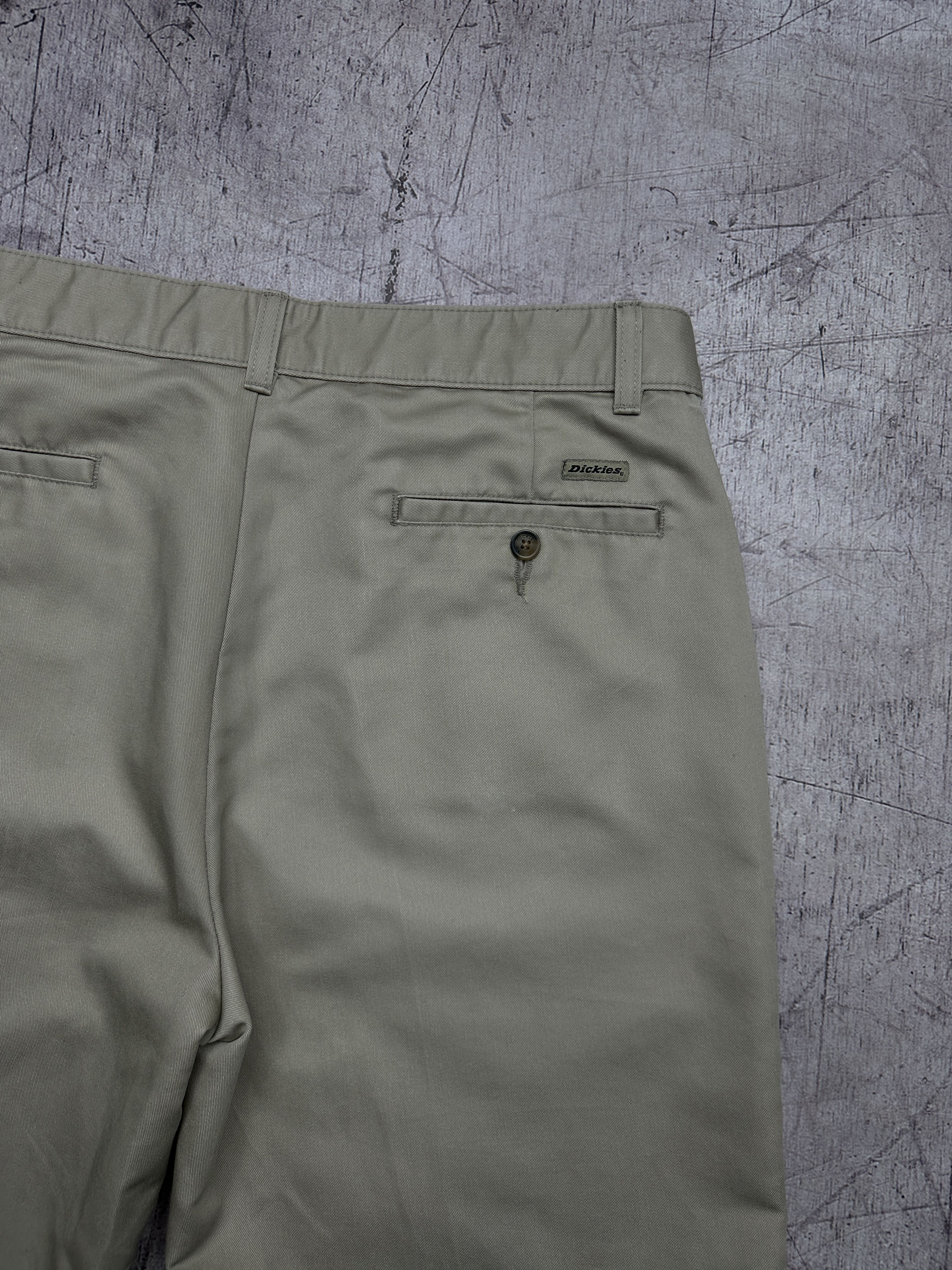 Dickies Dickies Mens Workwear Chino Shorts Size US 34 / EU 50 - 7 Thumbnail