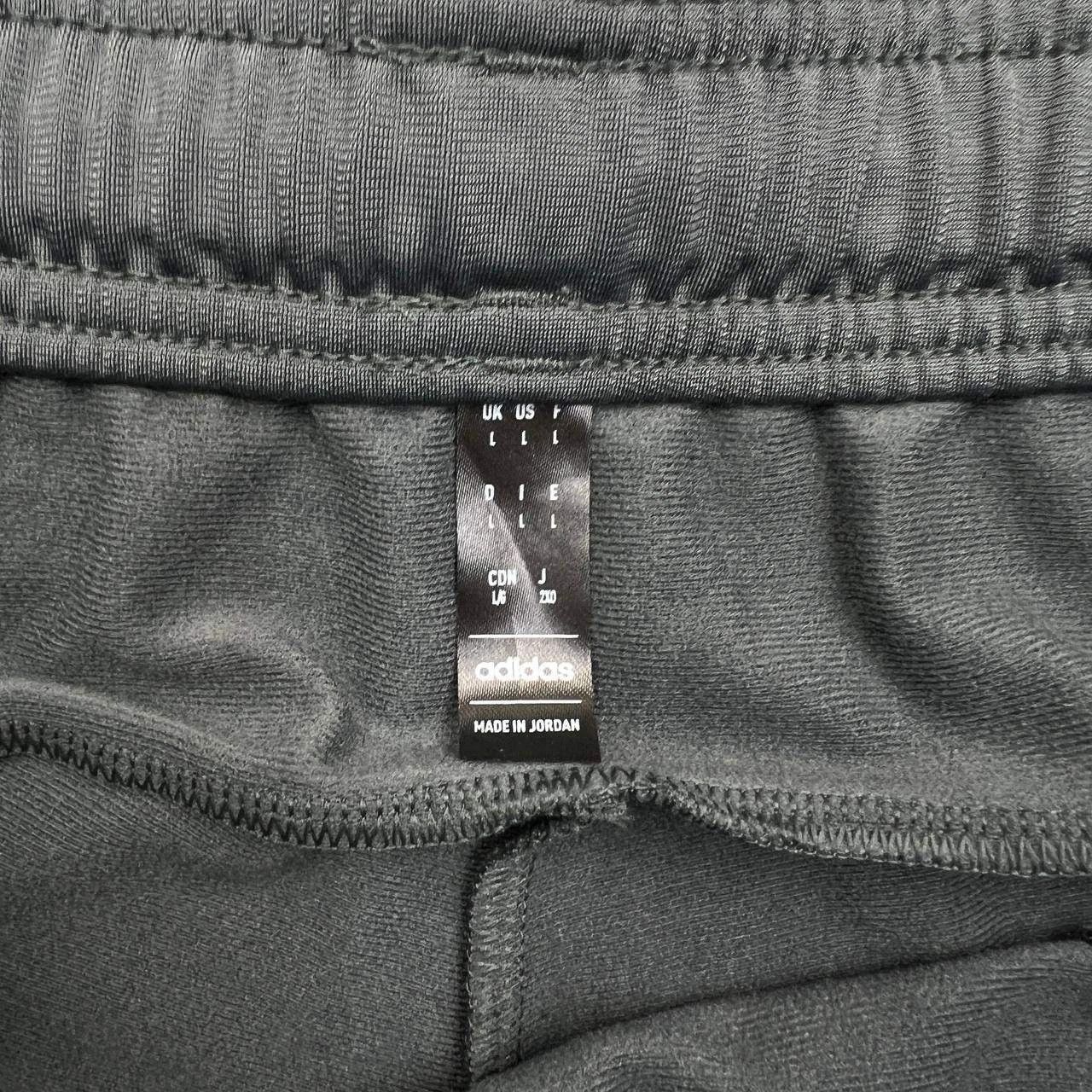 Adidas Adidas Sweatpants Men L Gray Drawstring Pocket Outdoor 34x32 Size US 34 / EU 50 - 7 Thumbnail