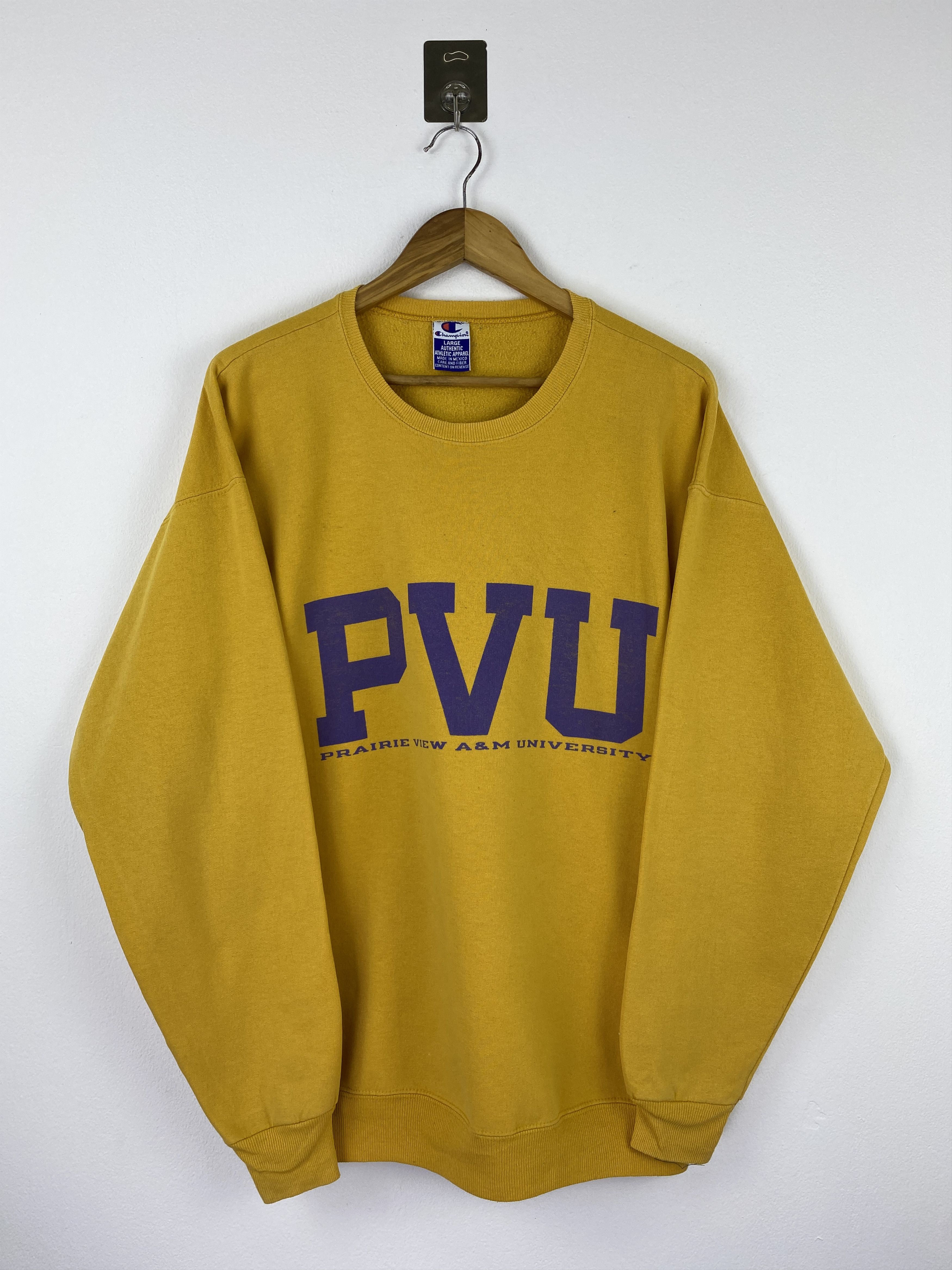 Champion Vintage 90s Champion Crewneck Pullover Sweatshirt SH0497 Size US L / EU 52-54 / 3 - 1 Thumbnail