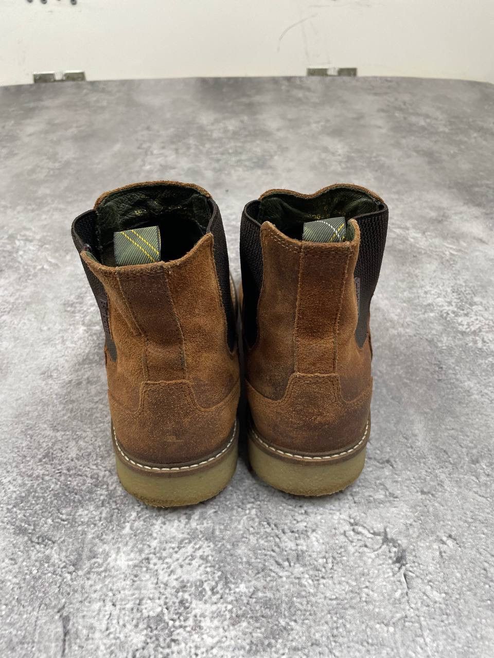 Barbour Barbour Men Suede Leather Chelsea Boots Brown Classic Casual Size US 6 / EU 39 - 4 Thumbnail