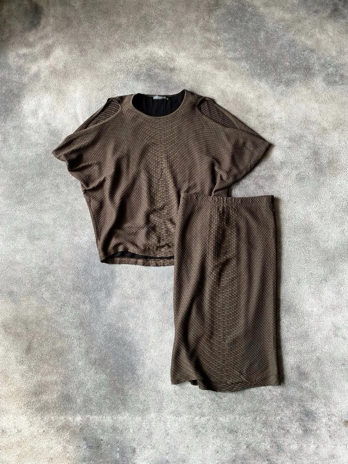 Alexander McQueen 2000`s Alexander McQueen Phyton Structure Suit Top / Skirt Size S / US 4 / IT 40 - 2 Thumbnail