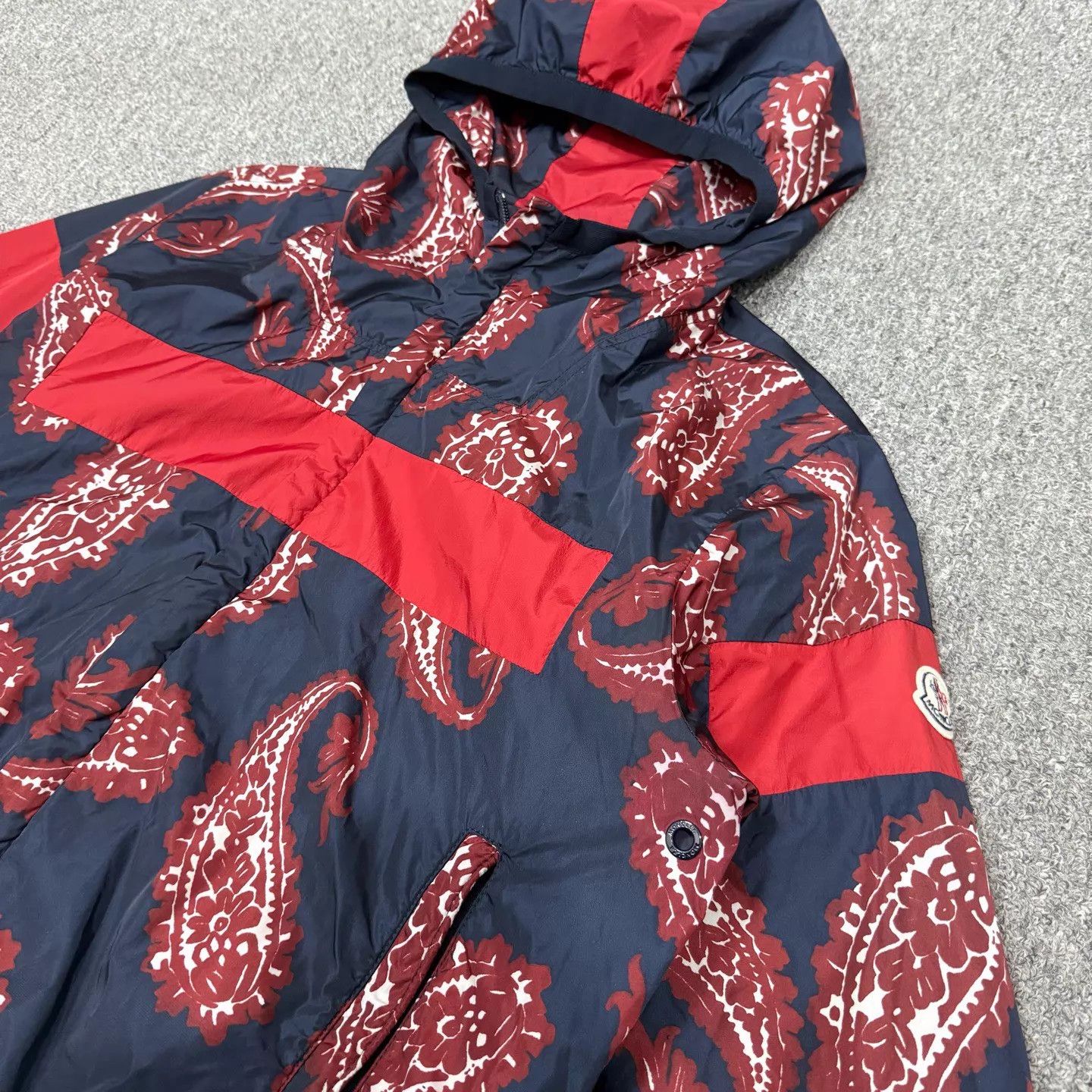 Moncler Moncler Color Blocked Nylon Jacket Size 3 99 New Size US L / EU 52-54 / 3 - 3 Thumbnail