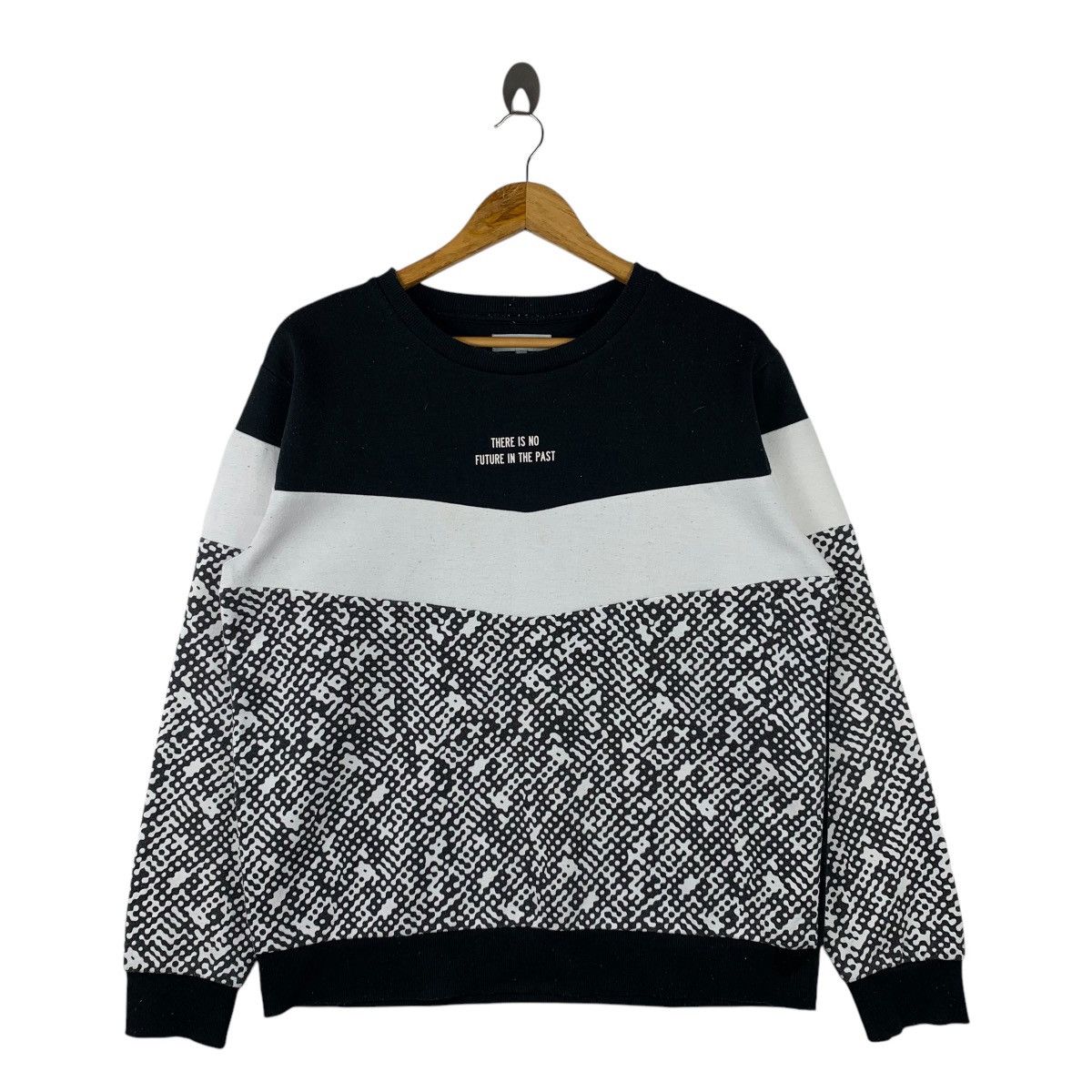 Japanese Brand × semanticdesign SEMANTIC DESIGN Japanese Brand Casualwear Center Sweatshirt Size US L / EU 52-54 / 3 - 1 Thumbnail