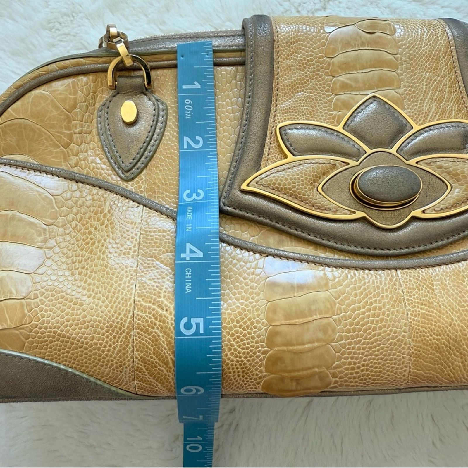 Judith Leiber JUDITH LEIBER lux exotic skin ostrich Vintage Retail 2800$ Size ONE SIZE - 10 Thumbnail