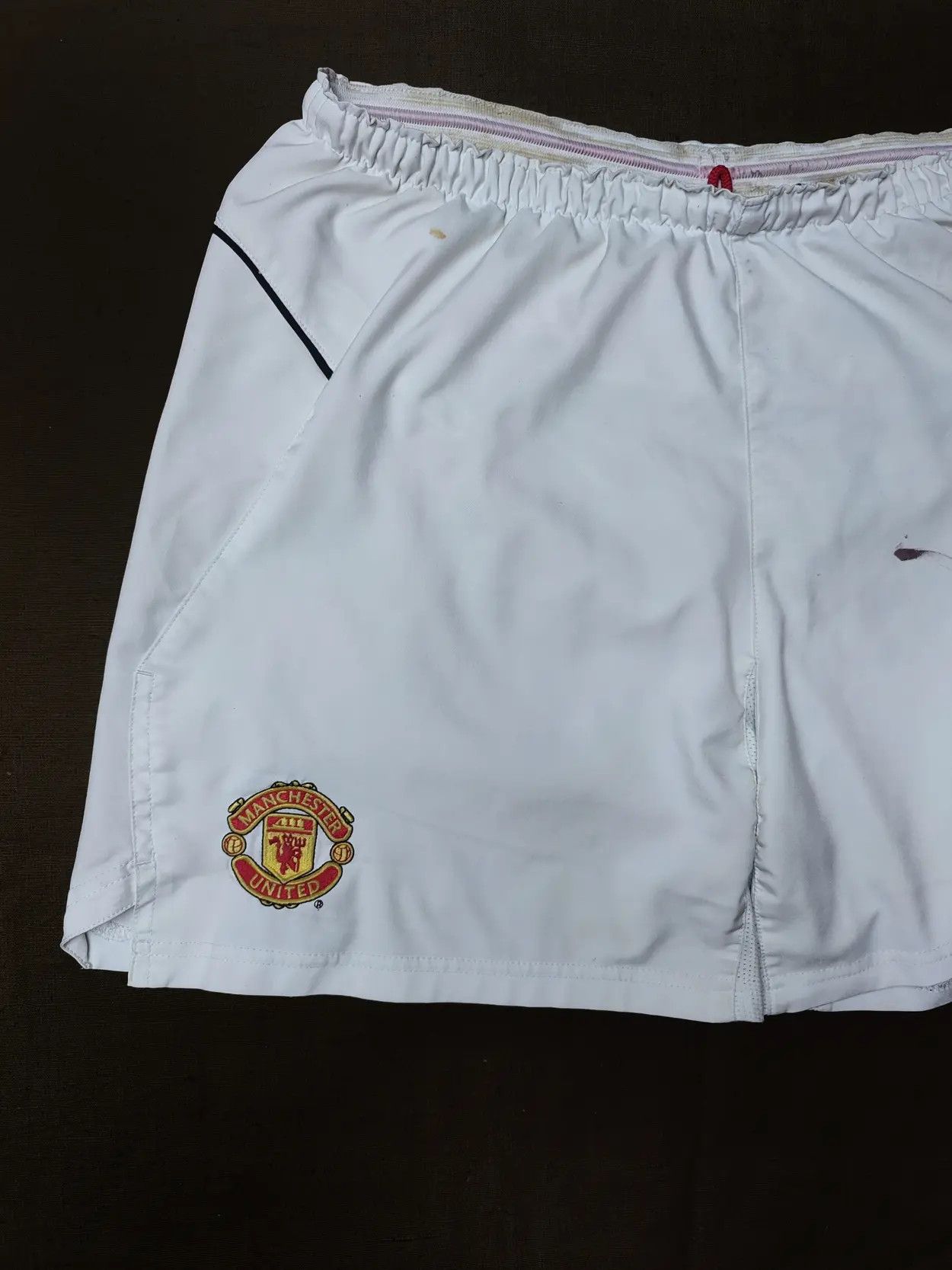 Nike Nike Manchester United shorts vintage Size US 34 / EU 50 - 4 Thumbnail