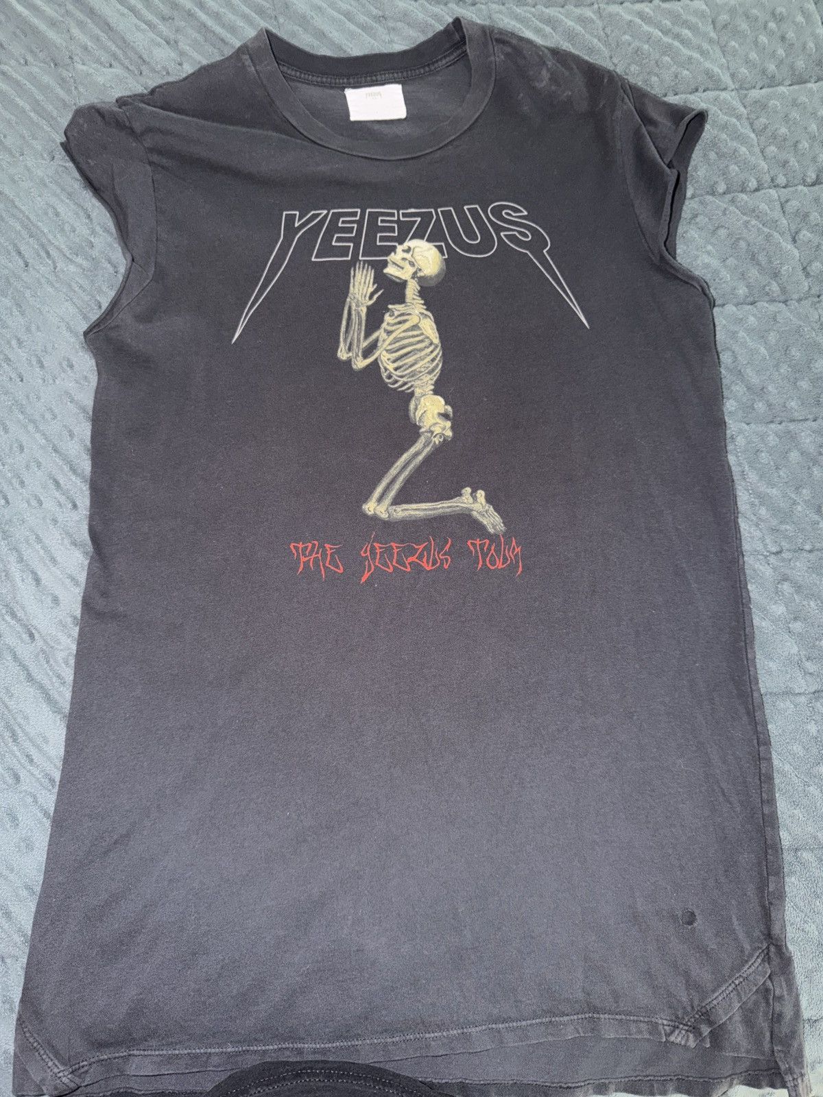 Kanye West Kanye West Yeezus Tour Tee – Skeleton Graphic (oversized) Size US S / EU 44-46 / 1 - 1 Thumbnail