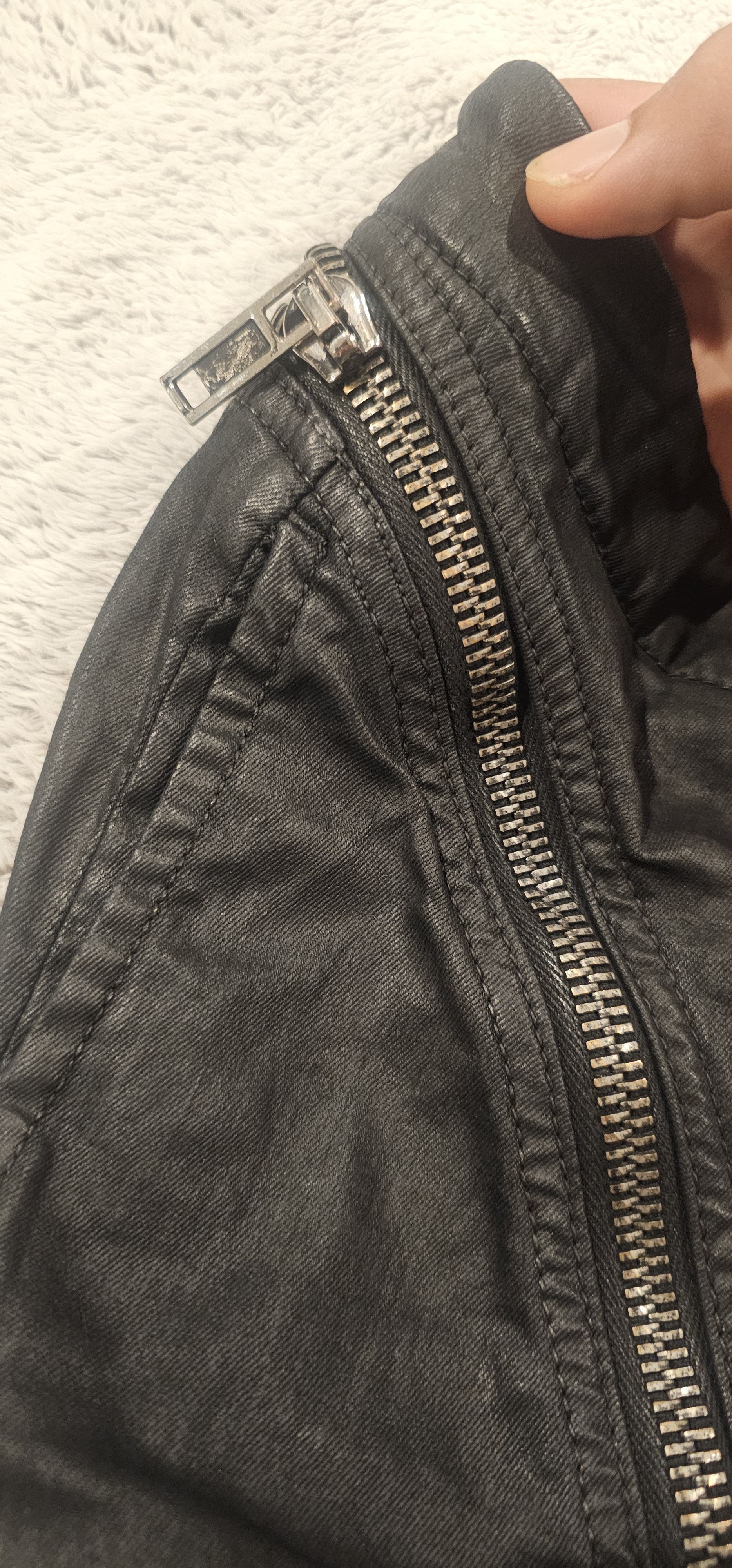 Rick Owens Rick owens waxed aircut jeans Size US 34 / EU 50 - 10 Thumbnail