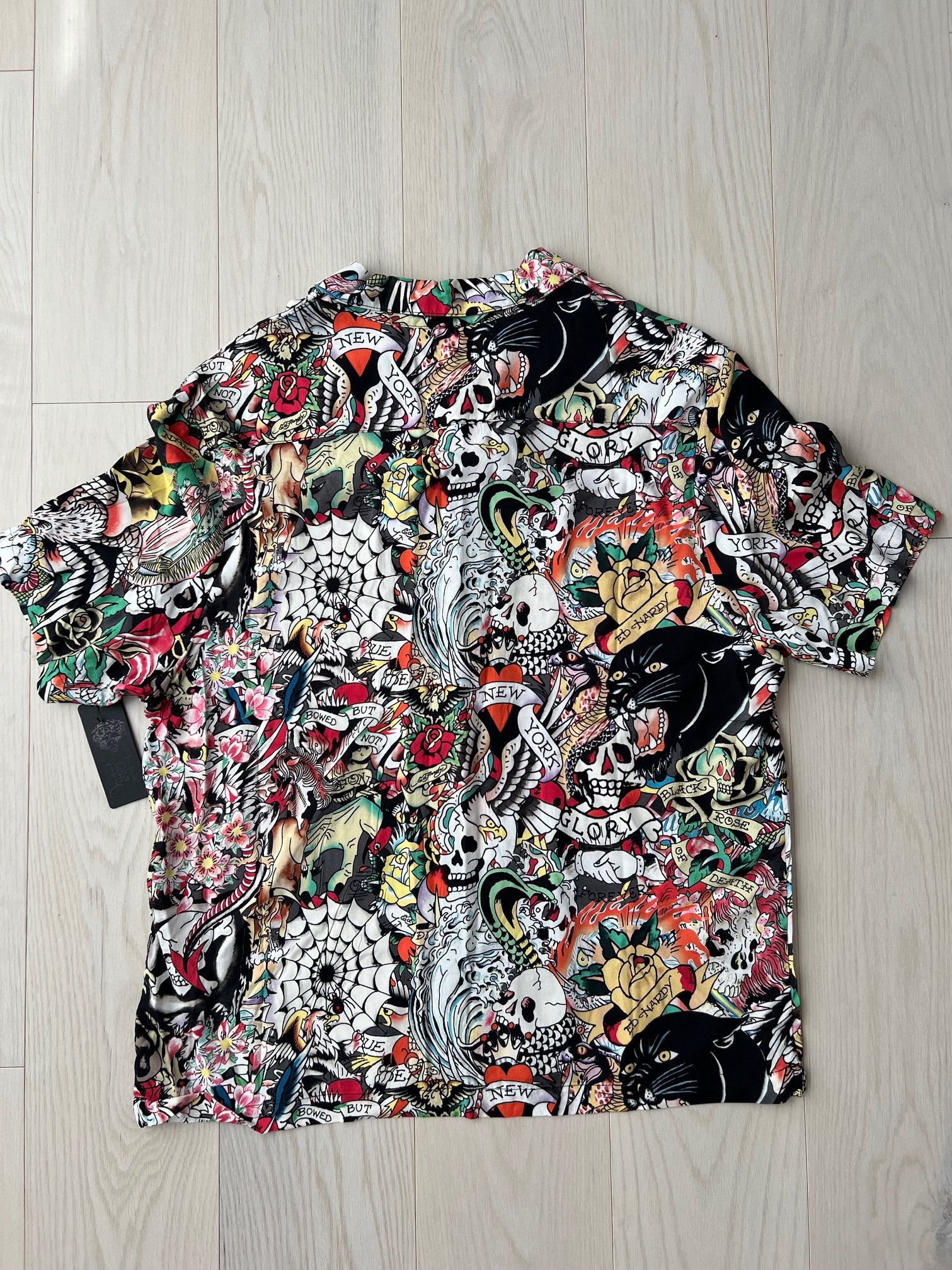 Ed Hardy Ed Hardy Tattoo Collage Camp Shirt ( L ) Size US L / EU 52-54 / 3 - 2 Thumbnail