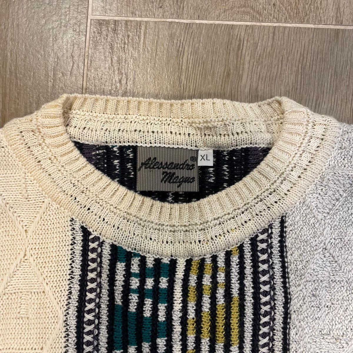 Vintage Cream and blue vintage 90s knit sweater jumper old money Size US XL / EU 56 / 4 - 5 Thumbnail