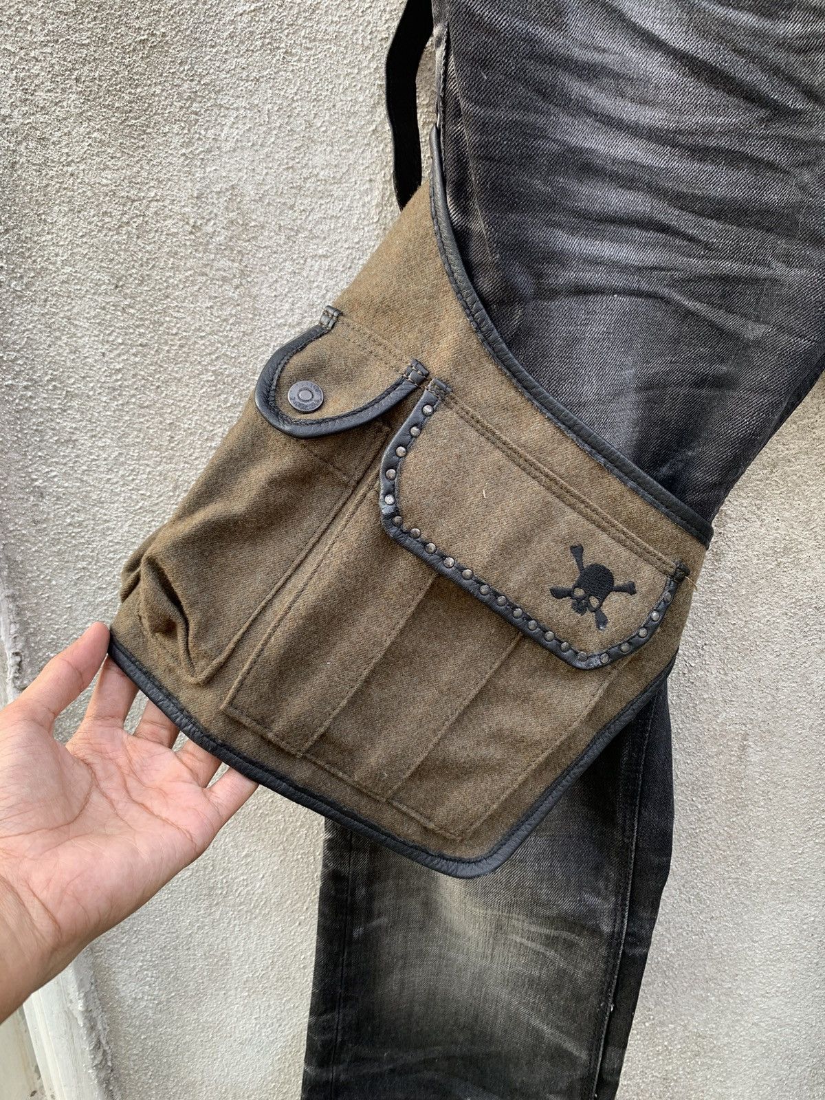 Le Grande Bleu (L.G.B.) Roen Thigh Bag Size ONE SIZE - 3 Thumbnail