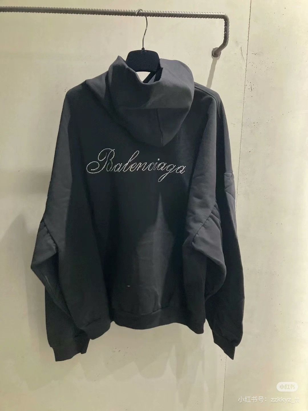 Balenciaga Balenciaga Back Letter Diamond Hoodie Size S / US 4 / IT 40 - 1 Thumbnail