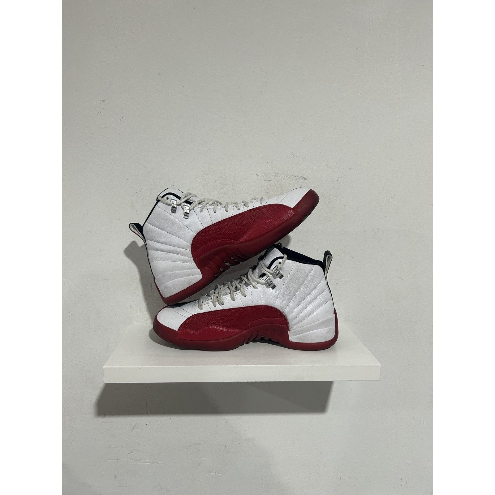Nike JORDAN 12 RETRO CHERRY (2023) SIZE 10 PREOWNED Size US 10 / EU 43 - 2 Thumbnail