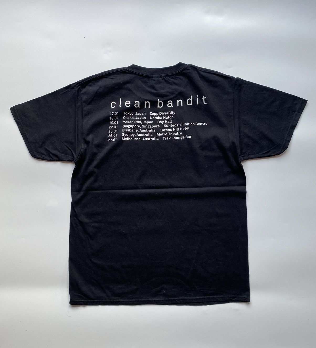 Band Tees CLEAN BANDIT Size US S / EU 44-46 / 1 - 2 Thumbnail