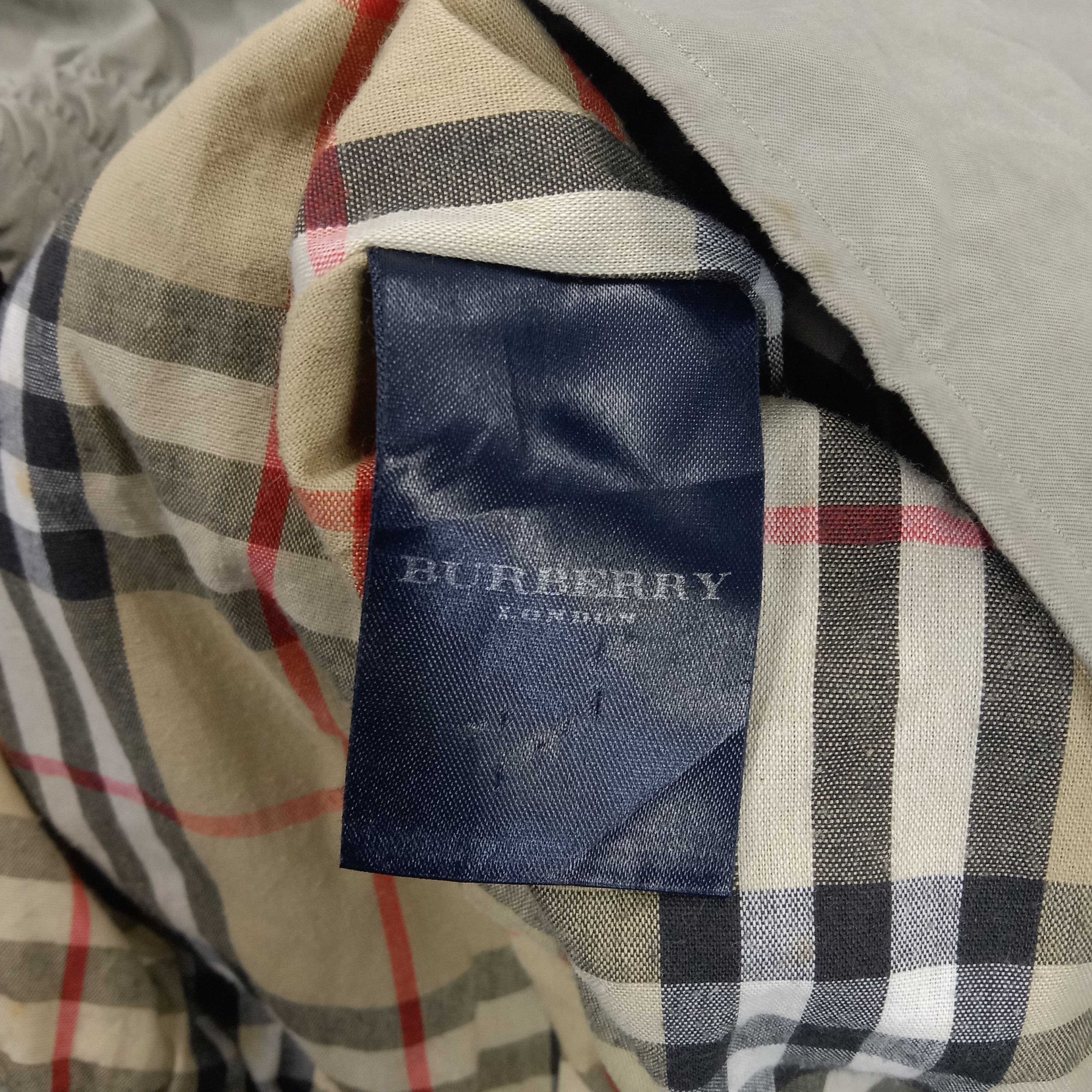 Burberry × Vintage Burberry London Nova Check Italian Brand Jacket Size US L / EU 52-54 / 3 - 9 Thumbnail