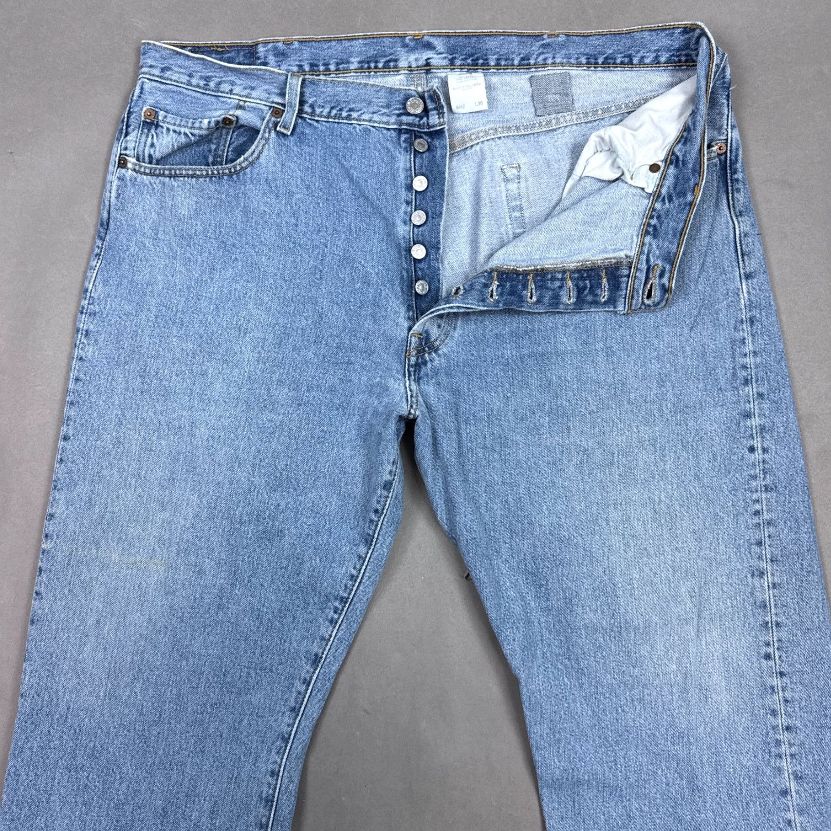 Levi's VINTAGE Levi's 501 Jeans Men 42x30 Blue Y2K Button Fly Denim Pant Distressed Work Size US 42 / EU 58 - 2 Thumbnail