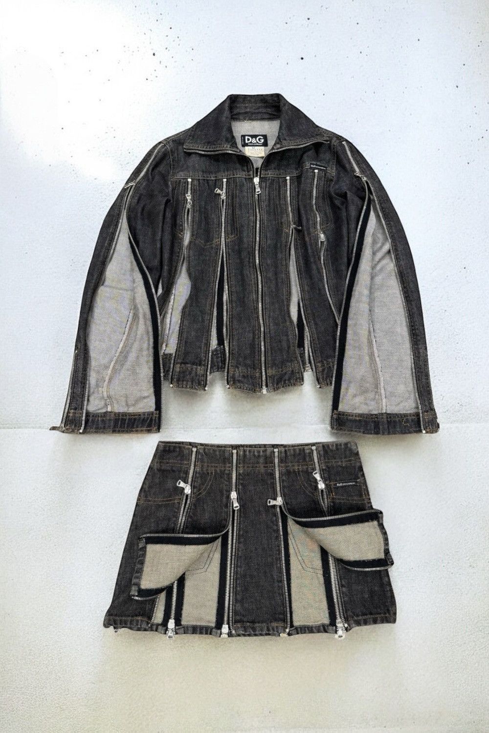 Dolce & Gabbana S/S 2004 Dolce & Gabbana Zipper Denim Set (Jacket + Skirt) Size S / US 4 / IT 40 - 1 Thumbnail