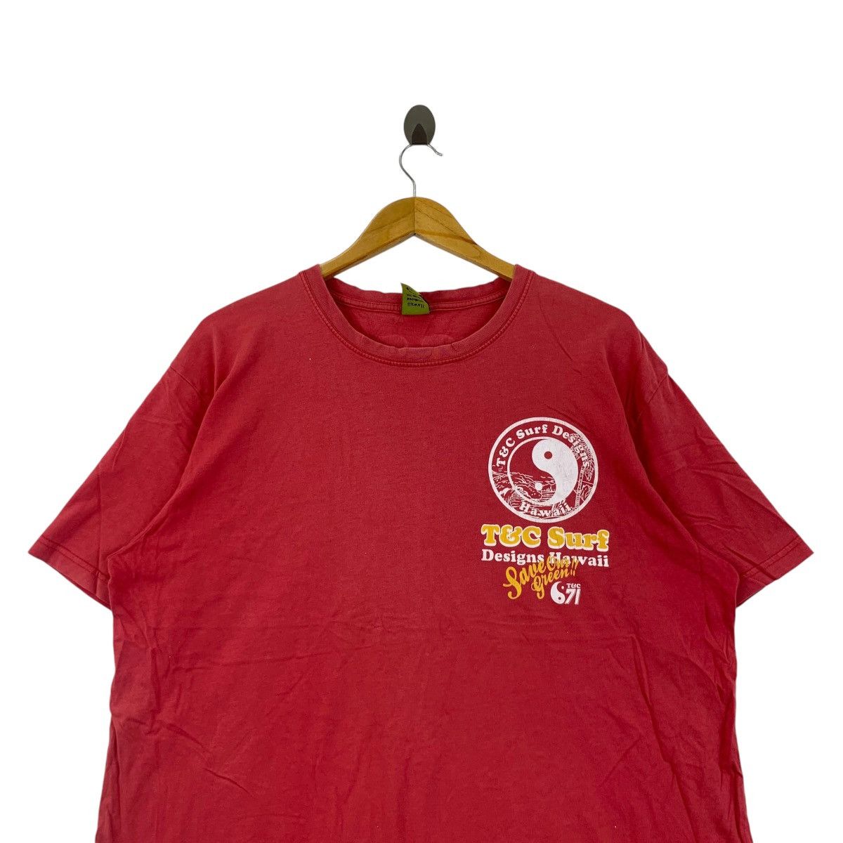 Vintage T&C SURF DESIGNS Hawaii Save Our Green Planet Tee Shirt Size US XXL / EU 58 / 5 - 2 Thumbnail