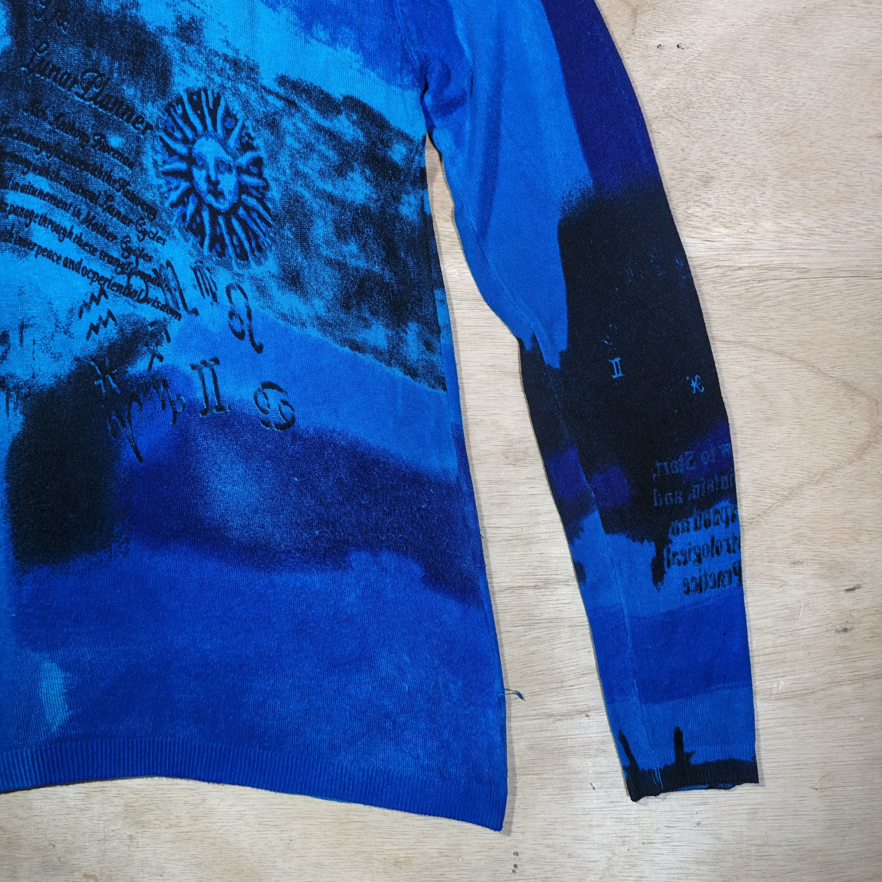 Other 2000's ST.Christopher Graphic Zodiac Sun&Moon Print Knit Top Size US L / EU 52-54 / 3 - 10 Thumbnail