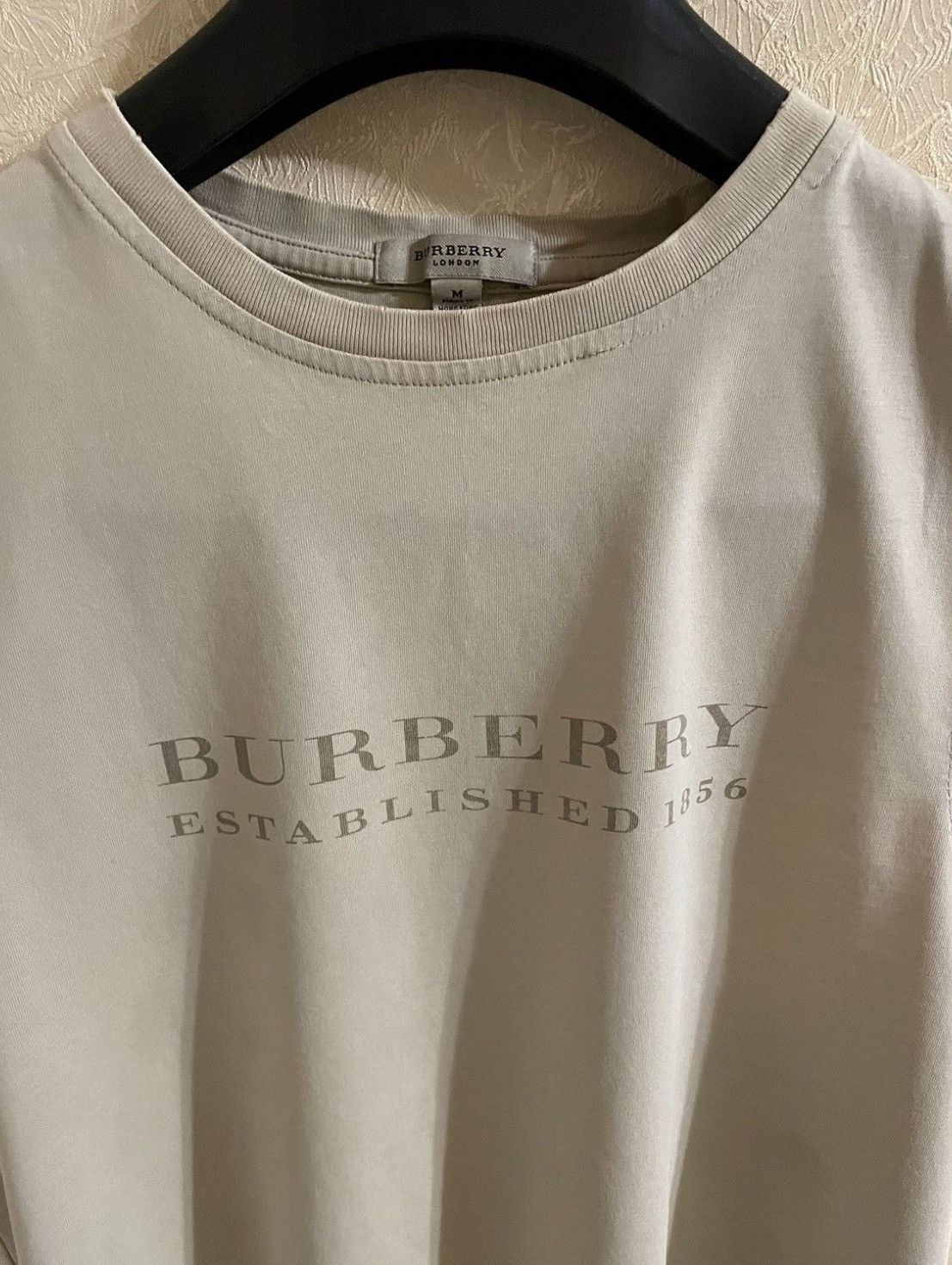 Burberry Burberry t shirt size M Size US M / EU 48-50 / 2 - 2 Thumbnail