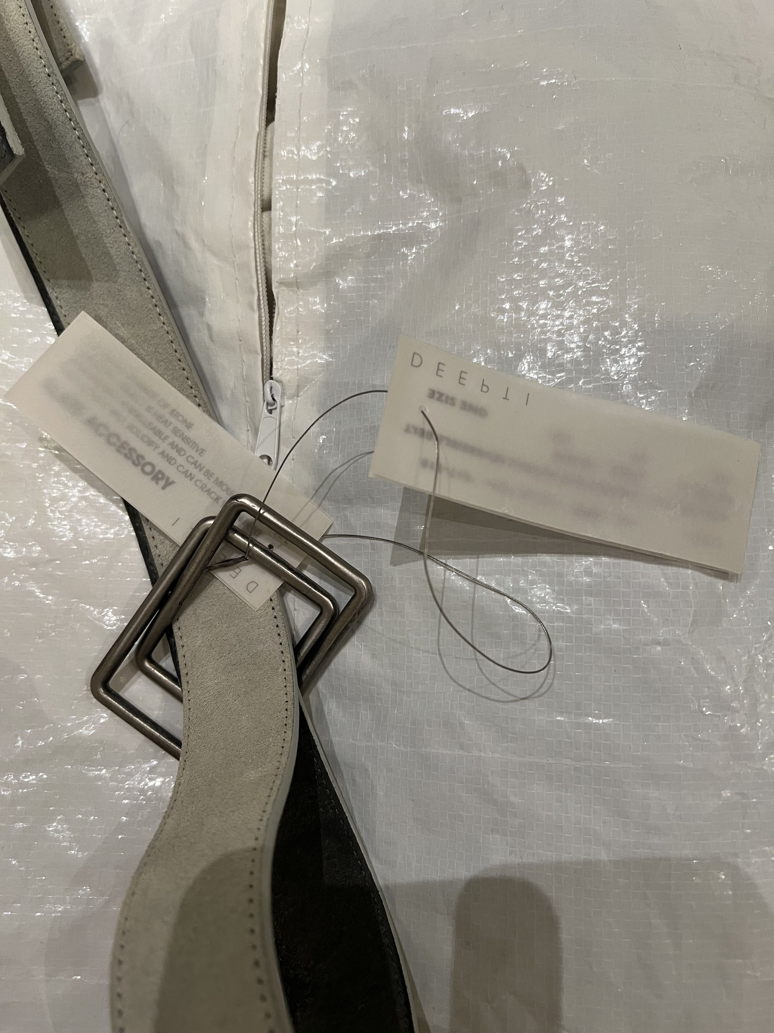 Deepti NWT Stone Crux Reversible Belt - White and Slate Leather Size ONE SIZE - 8 Thumbnail