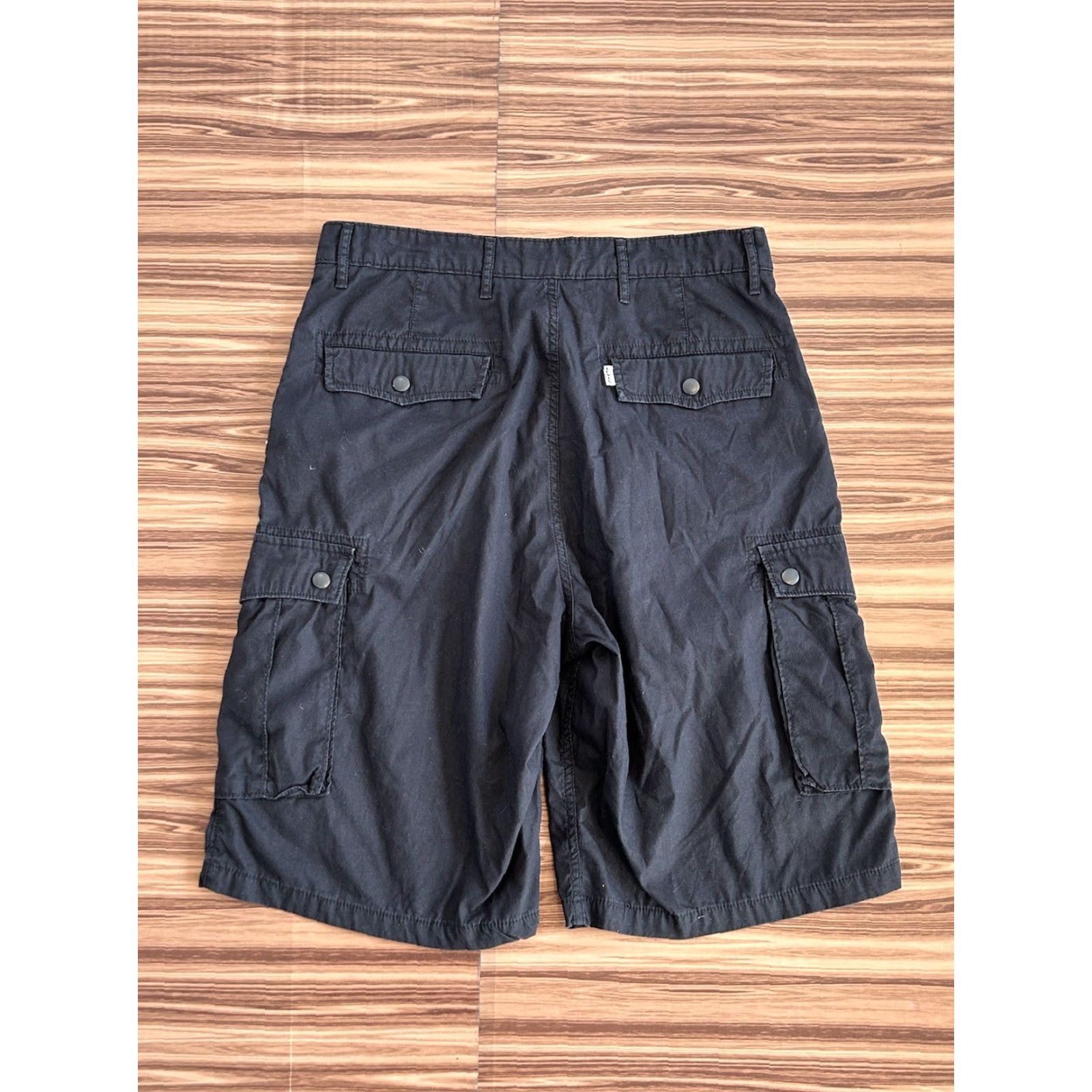 Levi's Levi's Cargo Shorts Men's Black Rip-Stop Cotton Canvas 32 Zip Logo Pockets Casual Outdoor High Rise Classic Fit Regular Size 32 Mens Size US 32 / EU 48 - 2 Thumbnail