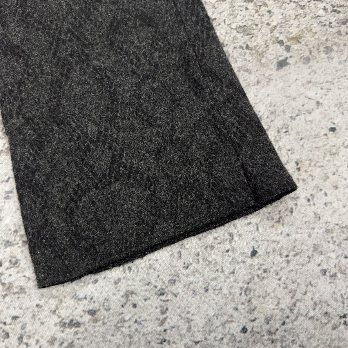 Dries Van Noten Dries Van Noten Wool Snakeskin Print Flare Trouser Pants Size US 30 / EU 46 - 17 Thumbnail