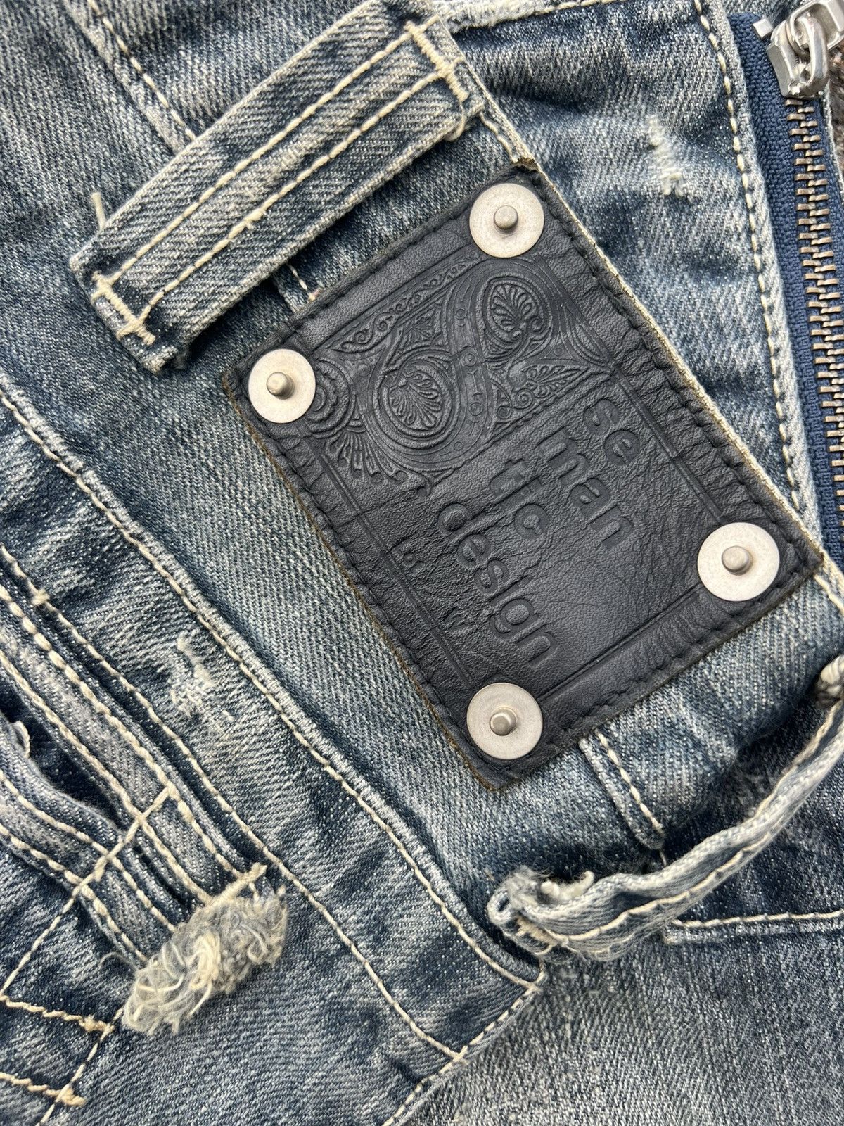 semanticdesign Semanticdesign Distressed Jeans Size US 32 / EU 48 - 4 Thumbnail