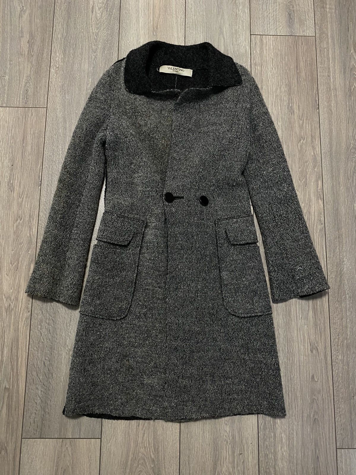 Valentino Vintage Valentino Roma Coat Jacket 100% Wool Made In Italy Size S / US 4 / IT 40 - 1 Thumbnail