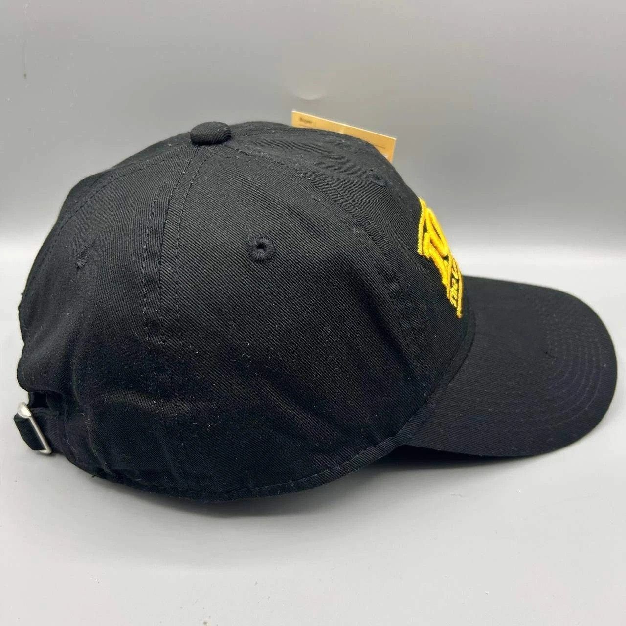 The Game Vintage Iowa Hawkeyes Hat Men Black NCAA Strap Back Cotton Size ONE SIZE - 6 Thumbnail
