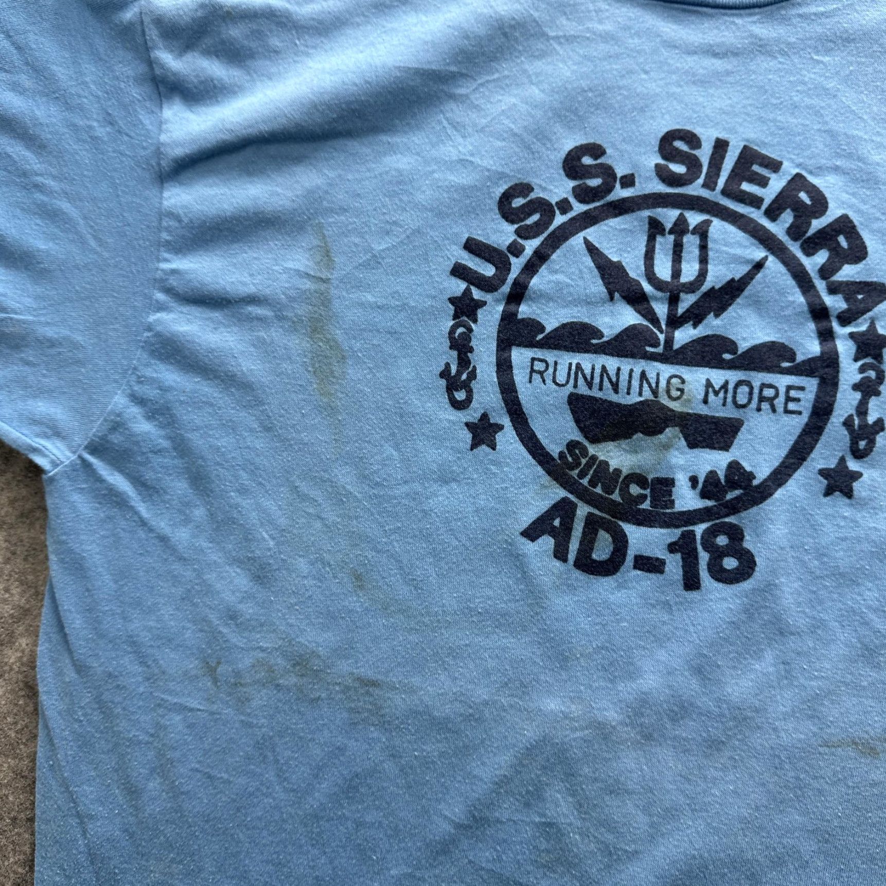 Hanes VINTAGE Hanes Fifty-Fifty USS Sierra Shirt Mens Large Blue Graphic 80s Navy Ship Crew Neck Short Sleeve Size US L / EU 52-54 / 3 - 6 Thumbnail