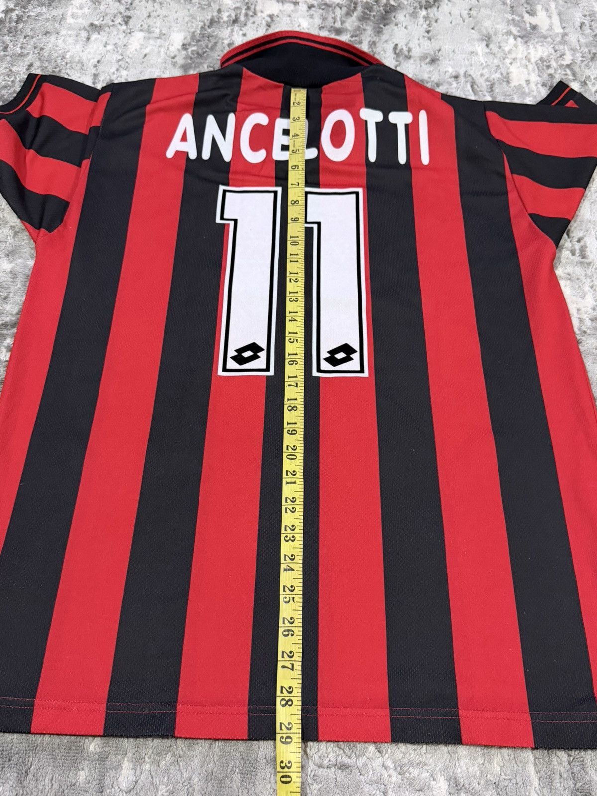 Lotto Sport Vintage AC Milan jersey home lotto Size US L / EU 52-54 / 3 - 7 Thumbnail