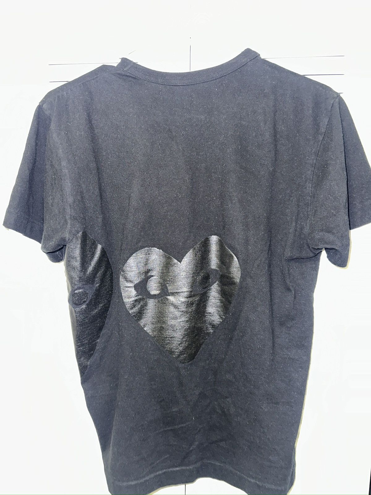 Comme des Garcons Comme des Garçons PLAY Three Hearts T-Shirt 'Black' Size US S / EU 44-46 / 1 - 4 Thumbnail