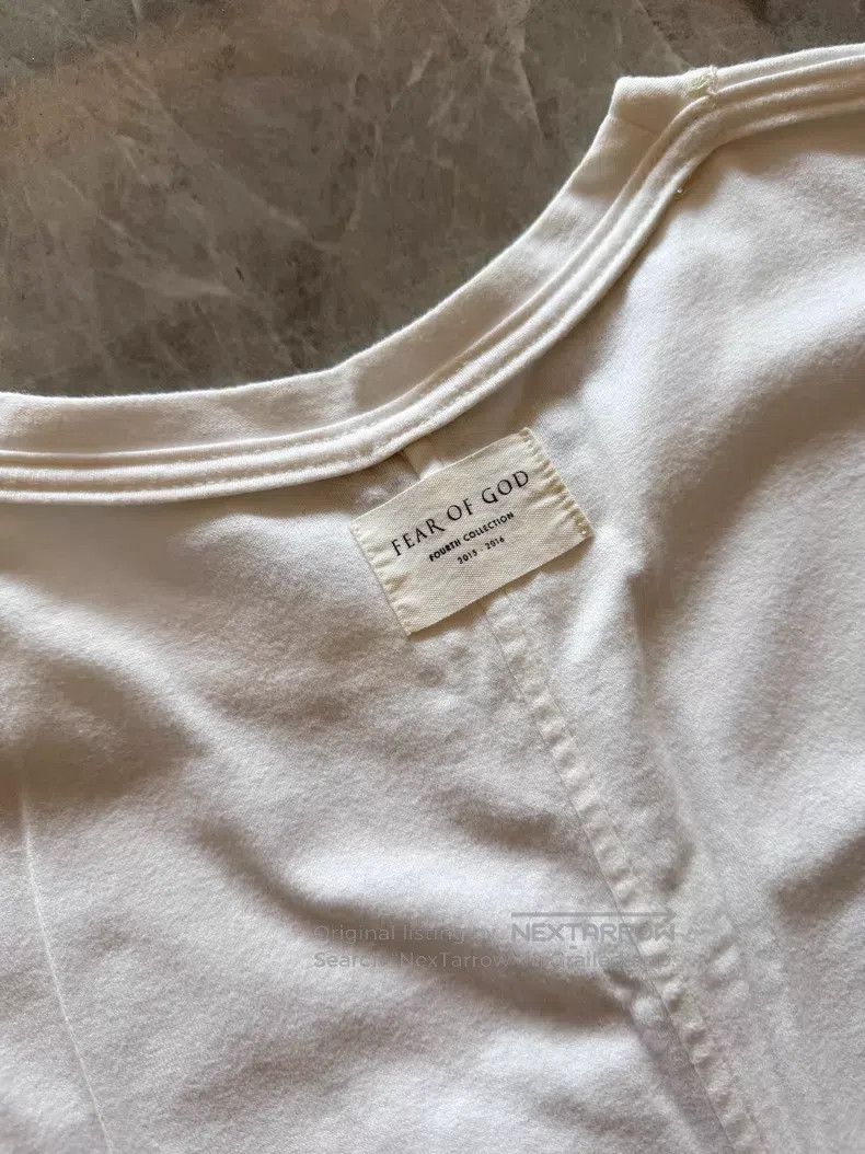 Fear of God Fear of God Main line: short-sleeve shirts Size US S / EU 44-46 / 1 - 5 Thumbnail