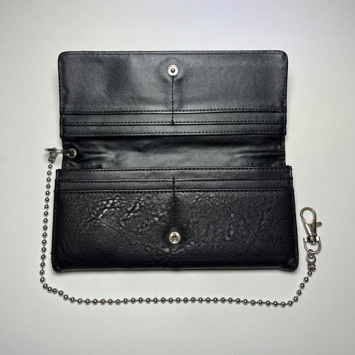 Vintage Cross Pendant Wallet with Chain Size ONE SIZE - 5 Thumbnail